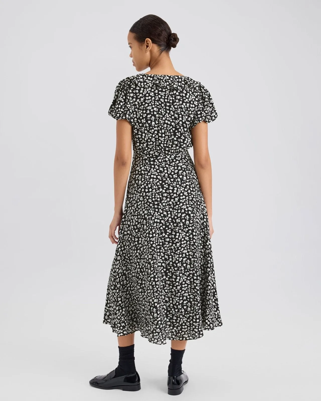 Calais Dress Ditsy Floral Noir sold by SOLID & STRIPED product image thumbnail 3