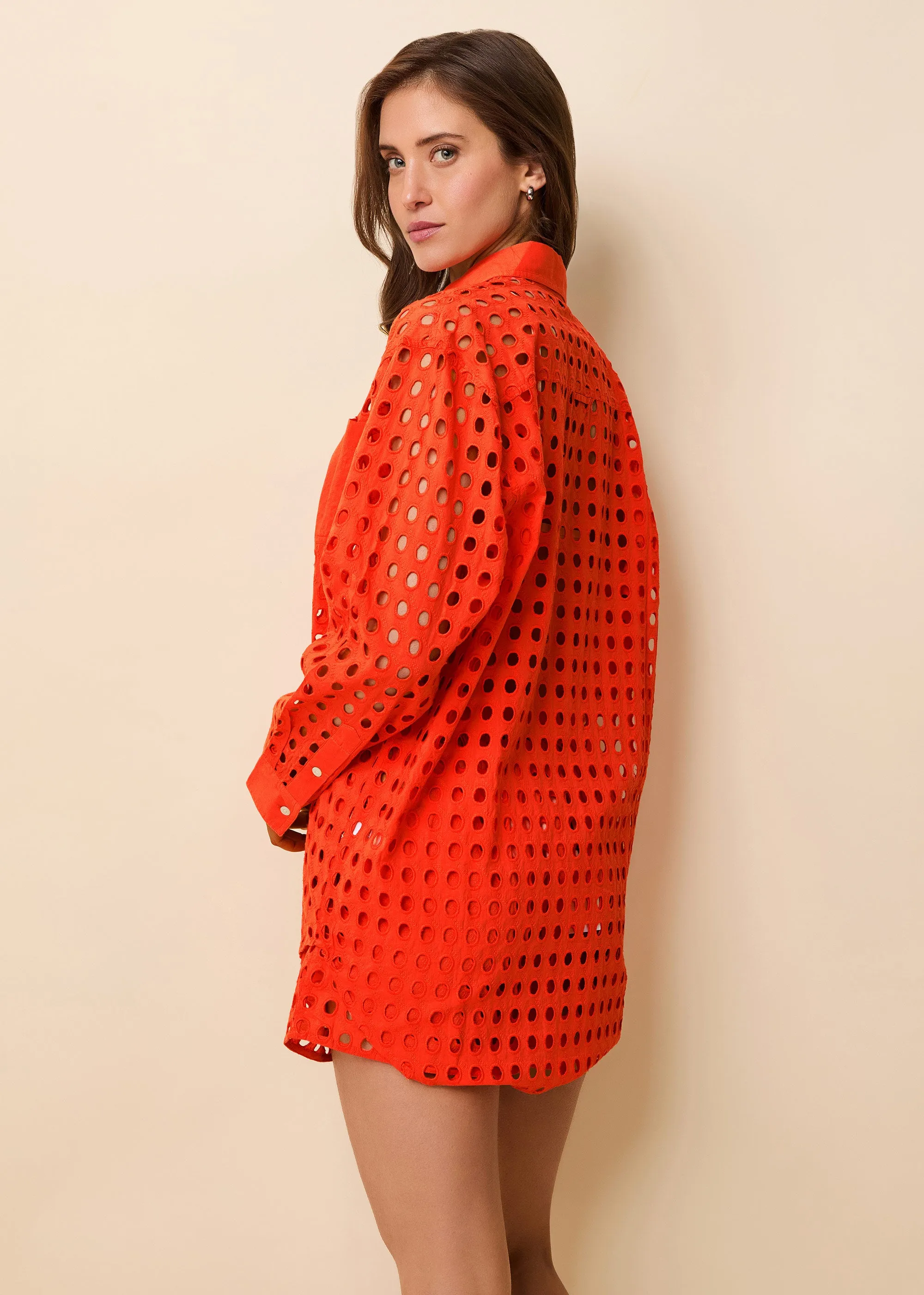 Oxford Tunic Classic Eyelet Lava sold by SOLID & STRIPED product image thumbnail 2