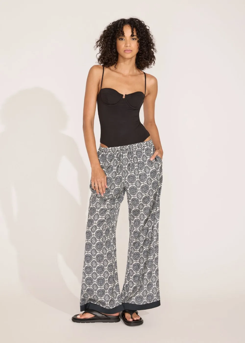 The Dani Pant sold by SOLID & STRIPED
