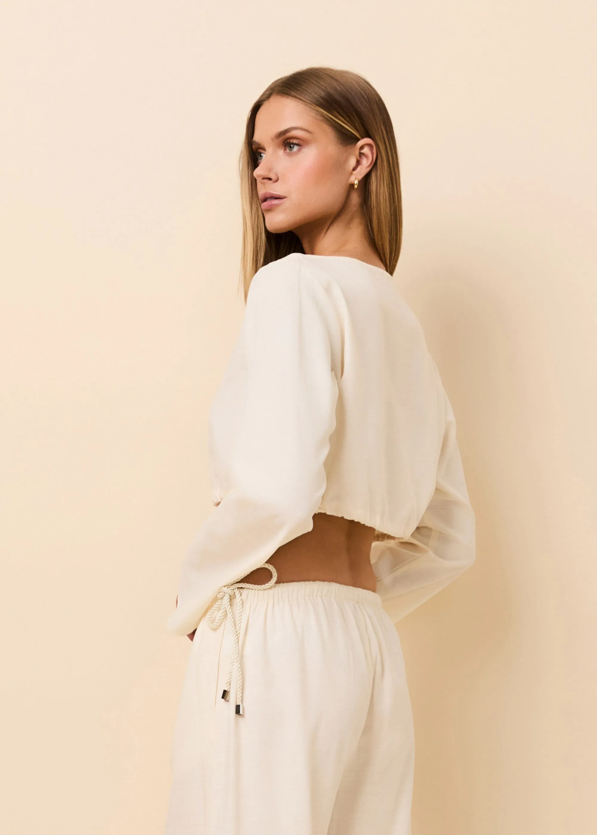 Chelley Top Brule sold by SOLID & STRIPED product image thumbnail 2