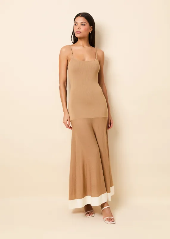 Tess Dress Camel / Brule made by SOLID & STRIPED
