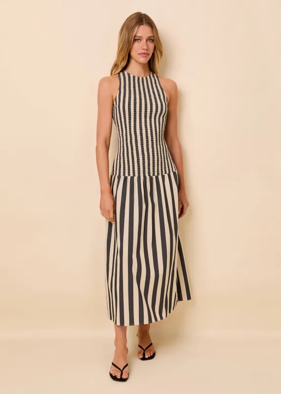 Arlin Dress Smocked Poplin Noir / Khaki Stripe made by SOLID & STRIPED