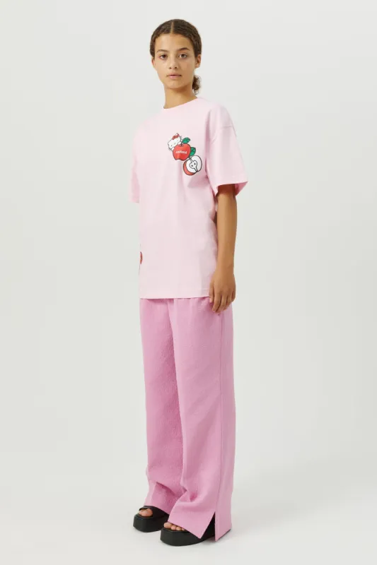 Apple T-shirt sold by Soulland