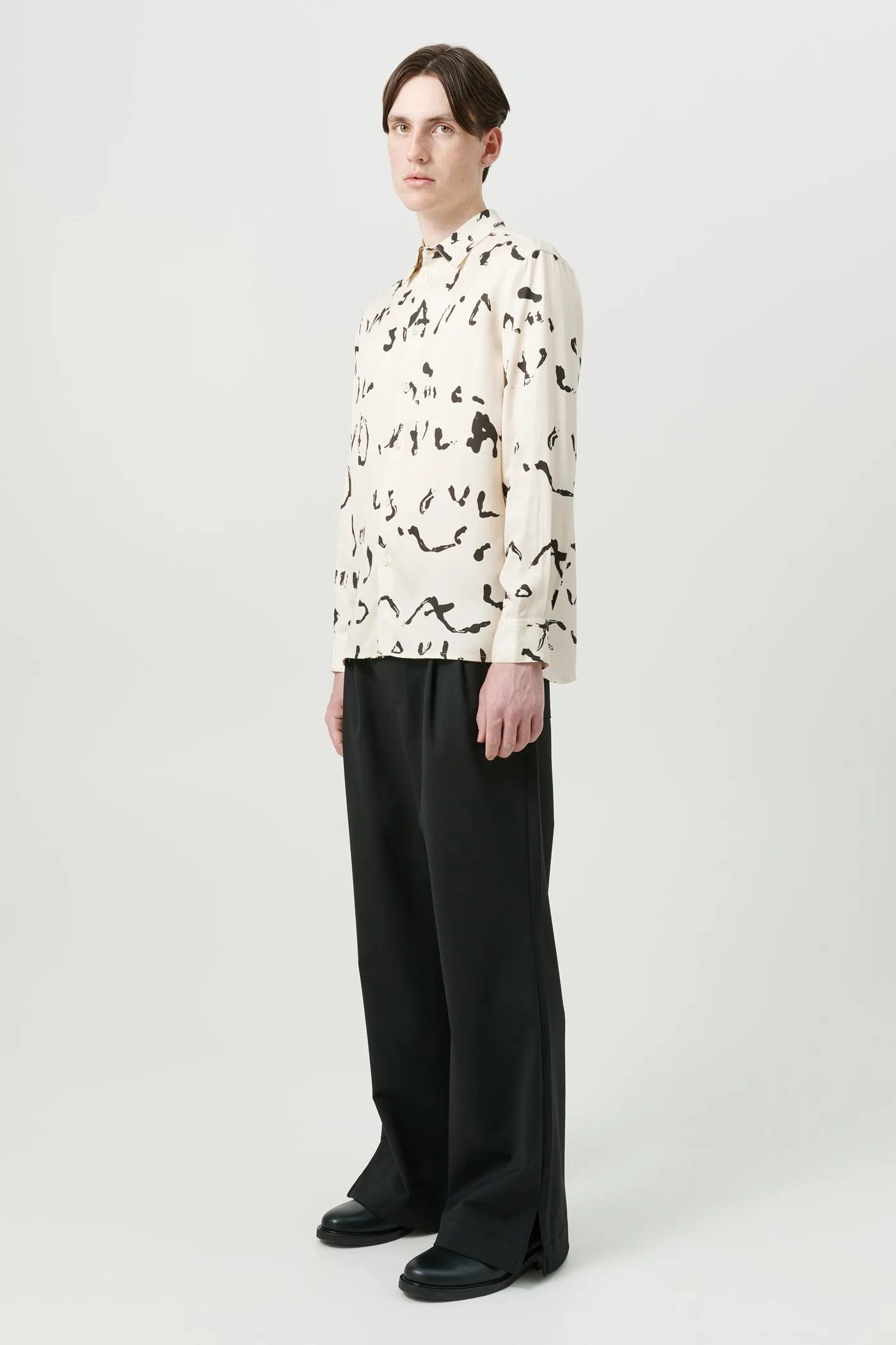 Perry shirt sold by Soulland