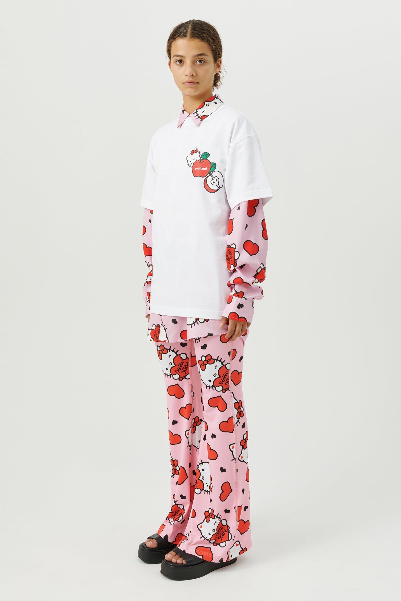 Apple T-shirt sold by Soulland product image thumbnail 3