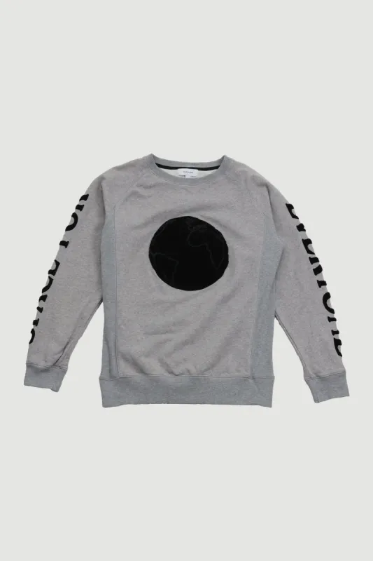 Reseller Globe Crewneck - L sold by Soulland