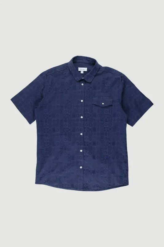 Reseller Geo Shirt - L sold by Soulland