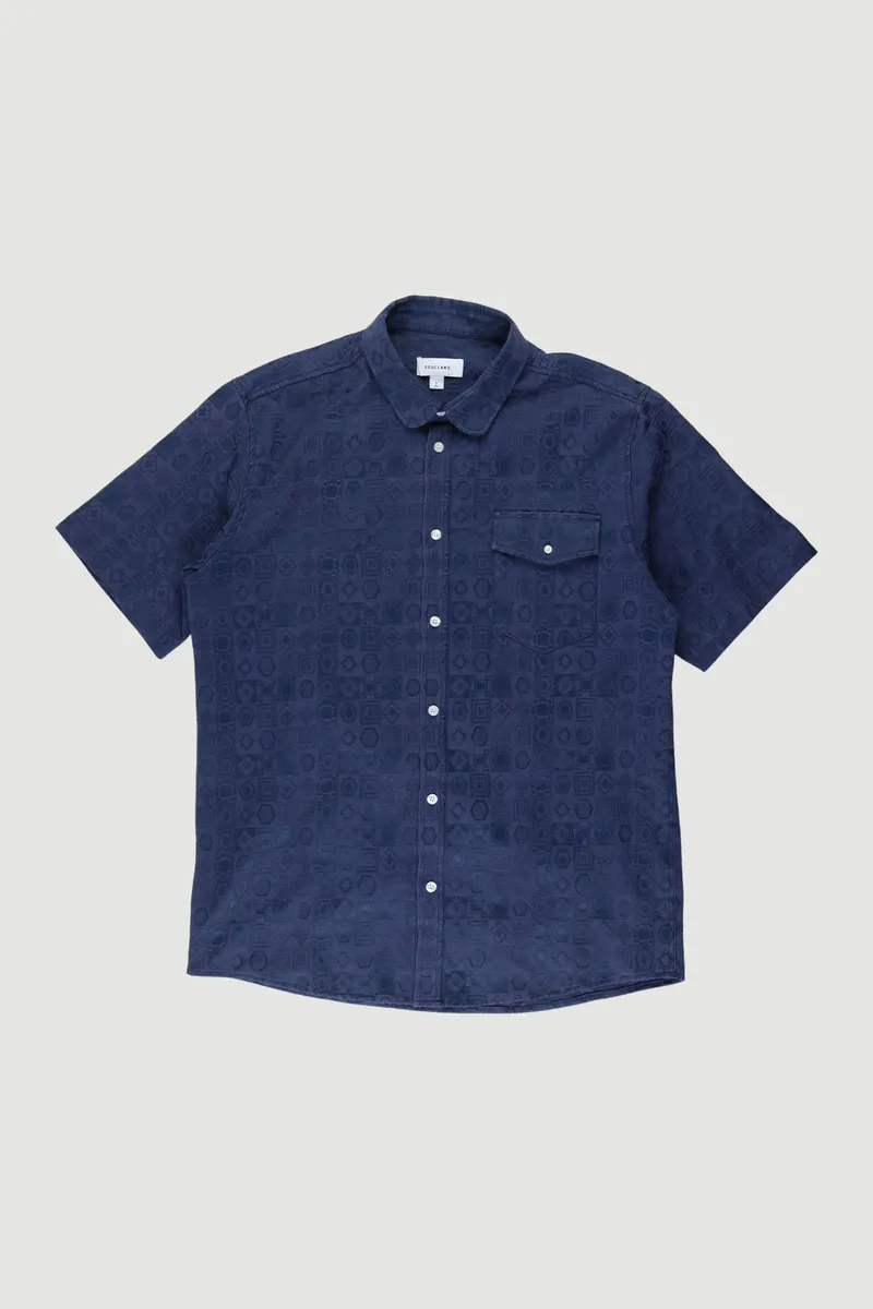 Reseller Geo Shirt - L sold by Soulland