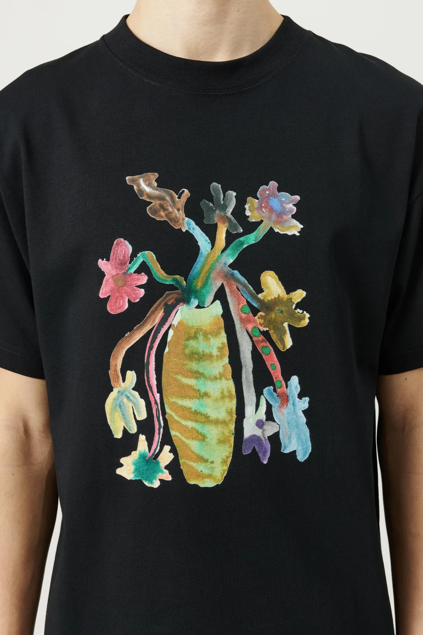 KAI FLOWER T-shirt sold by Soulland product image thumbnail 2