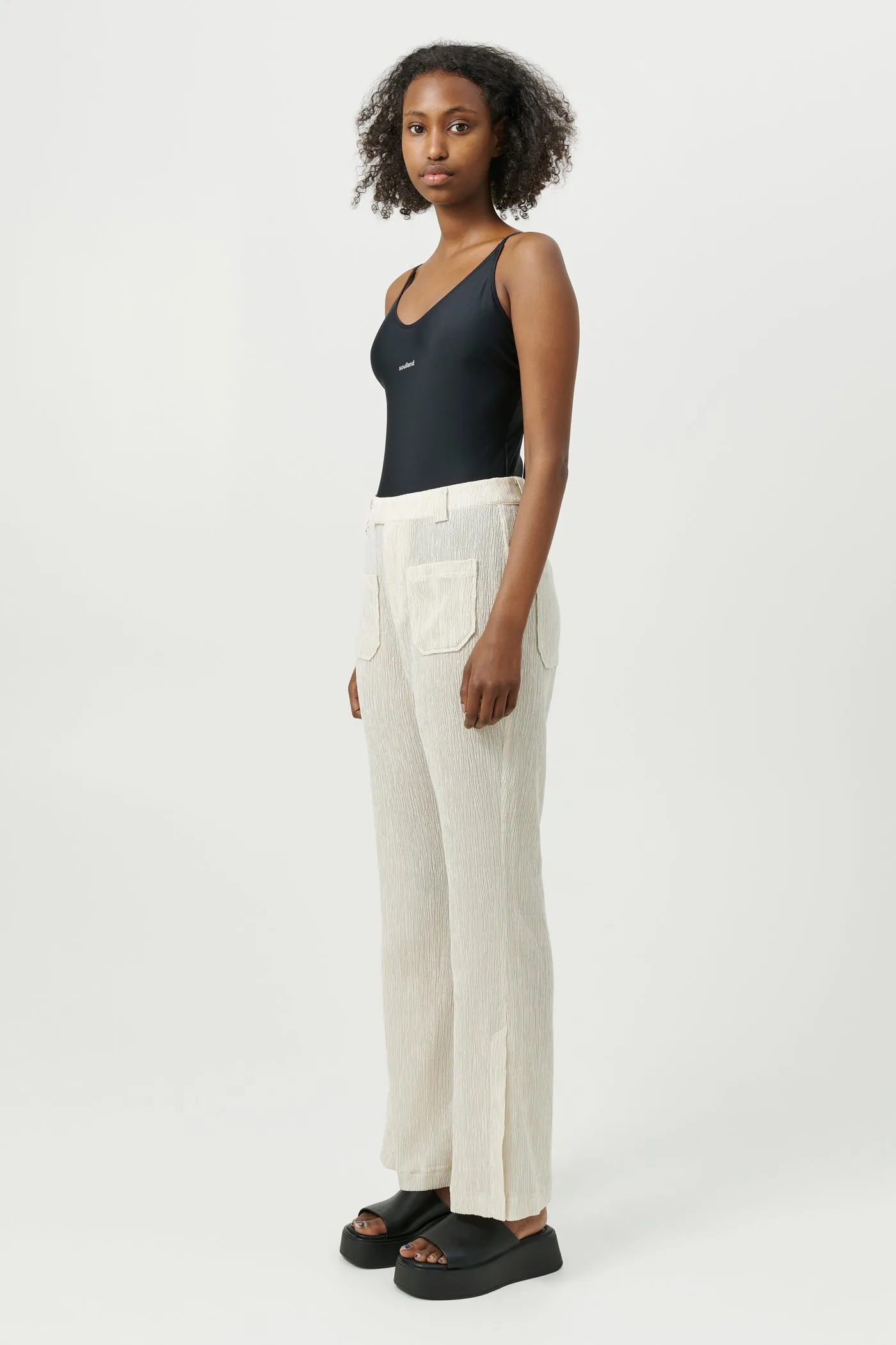 Kody pants sold by Soulland