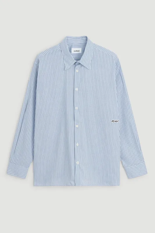 Perry shirt sold by Soulland