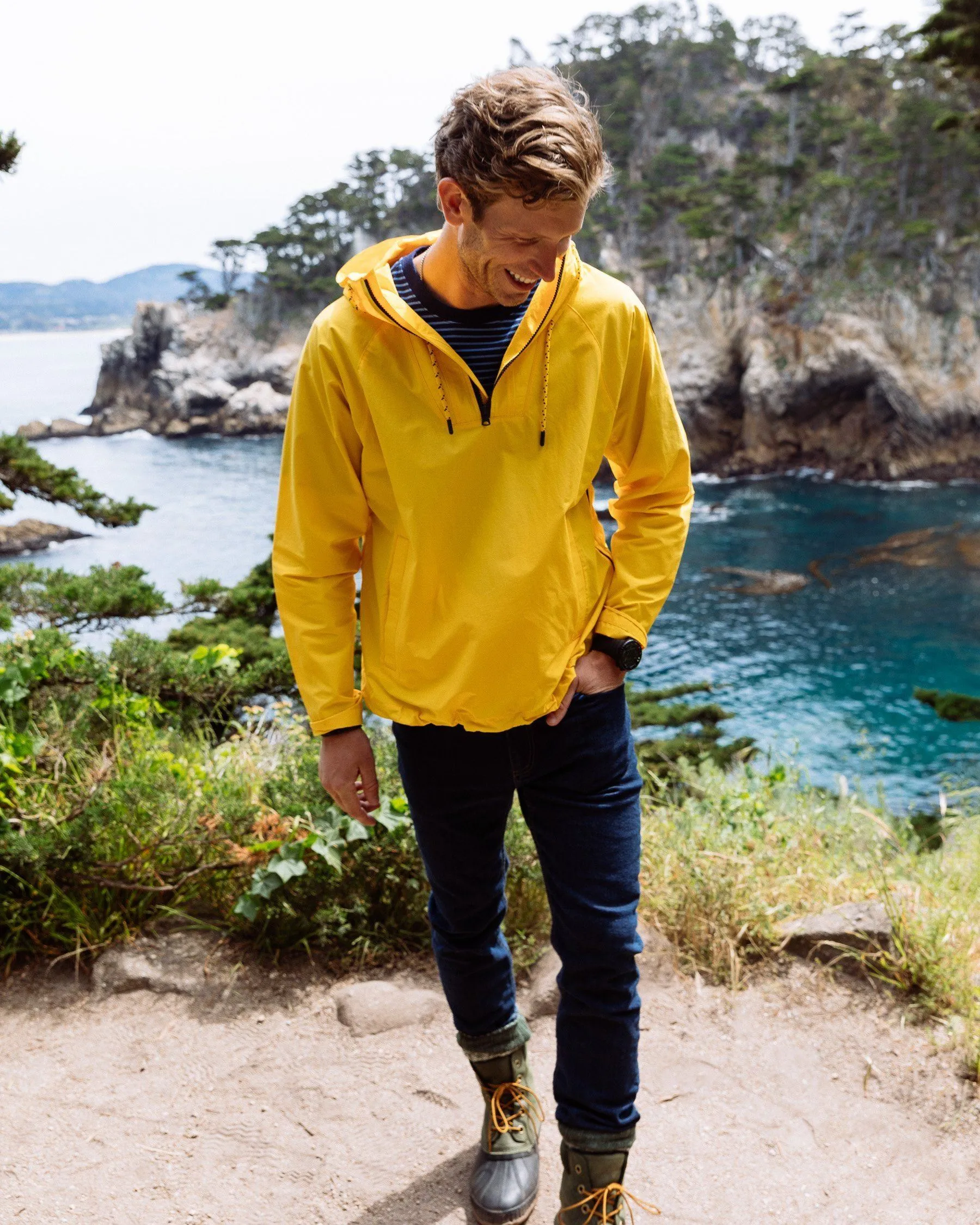 Charleston Denim Jeans - Rinse sold by Southern Tide product image thumbnail 5