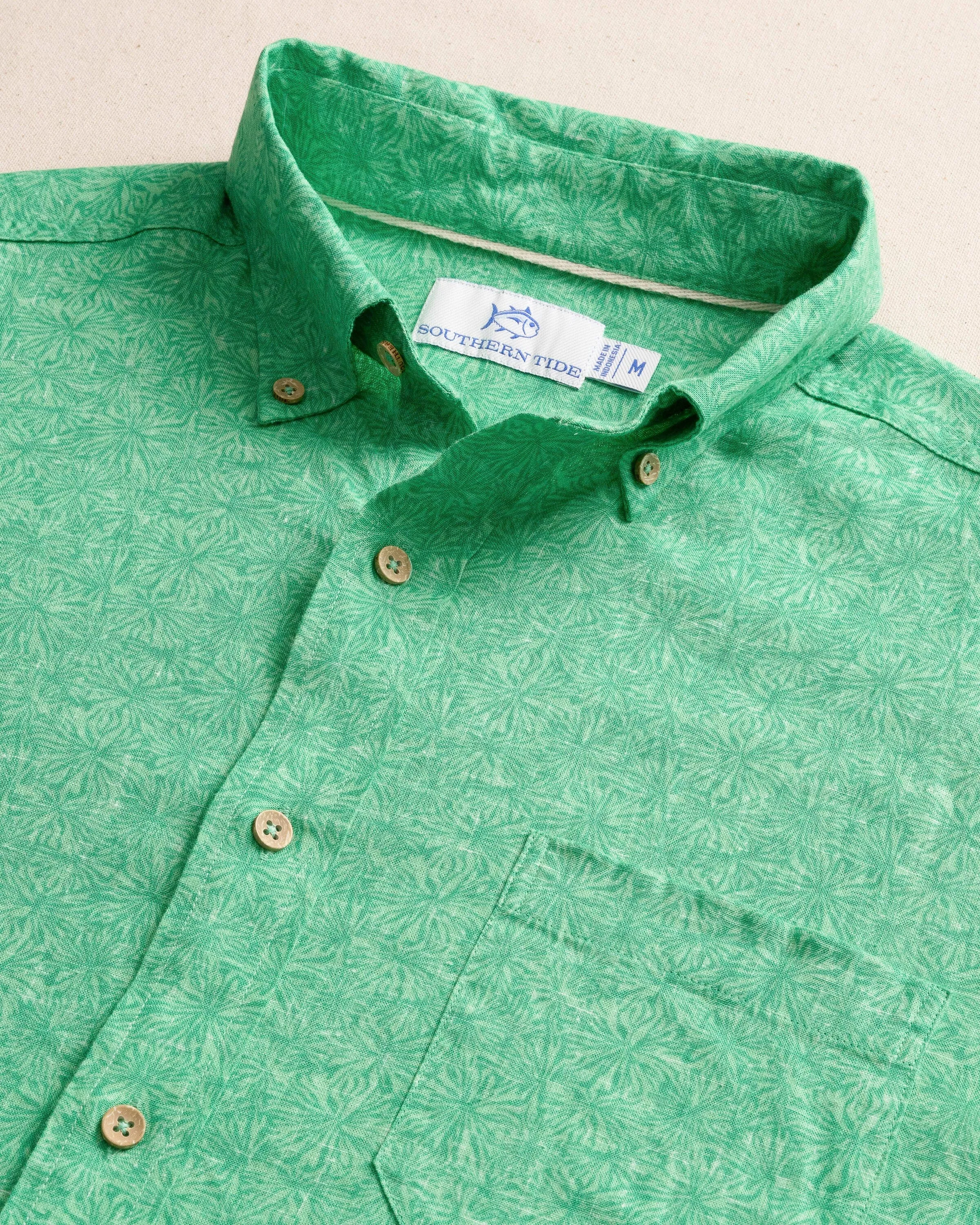 Bloomz Linen Rayon Short Sleeve Sport Shirt sold by Southern Tide product image thumbnail 4