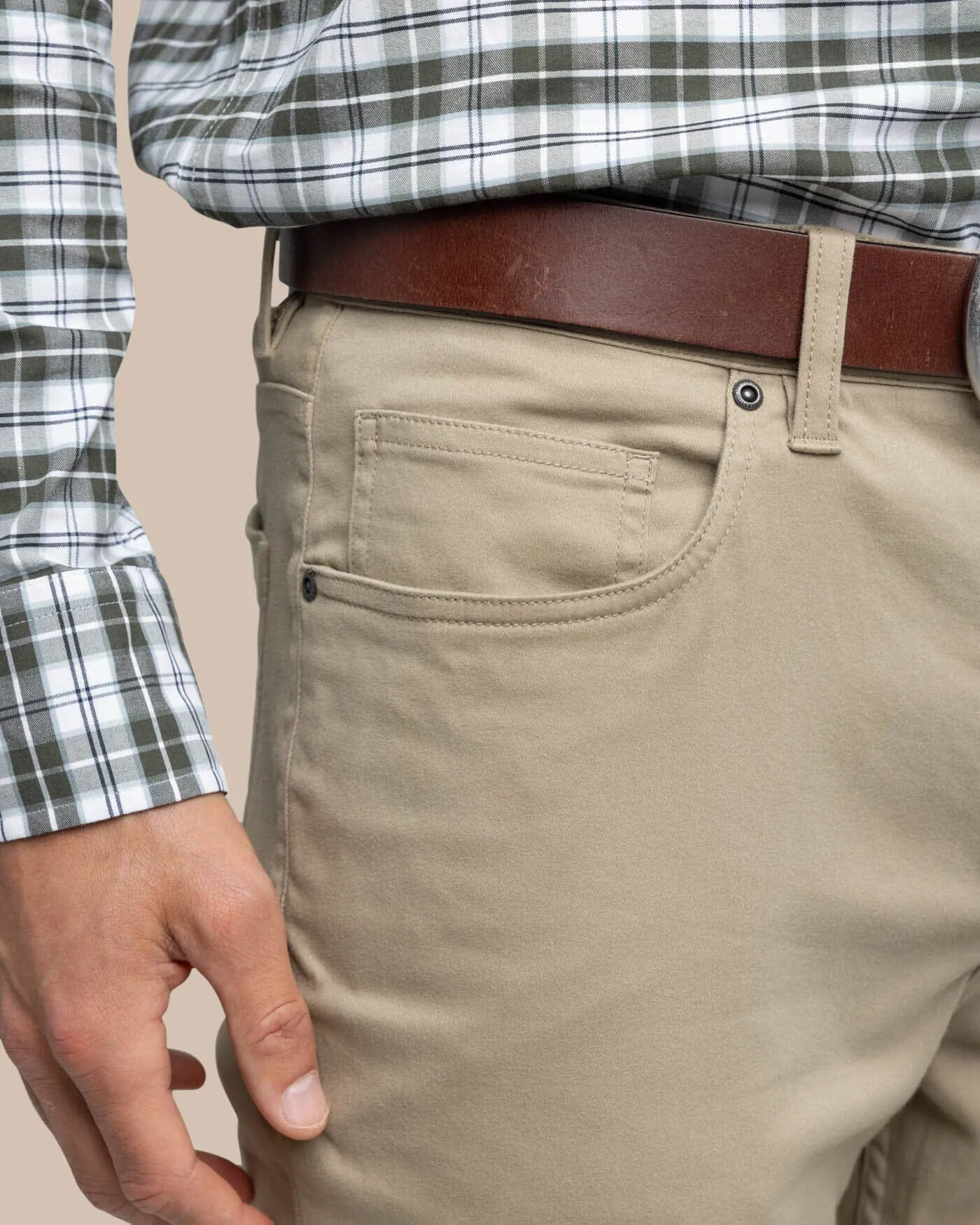Sullivan Five Pocket Pant - Sandstone Khaki sold by Southern Tide product image thumbnail 3