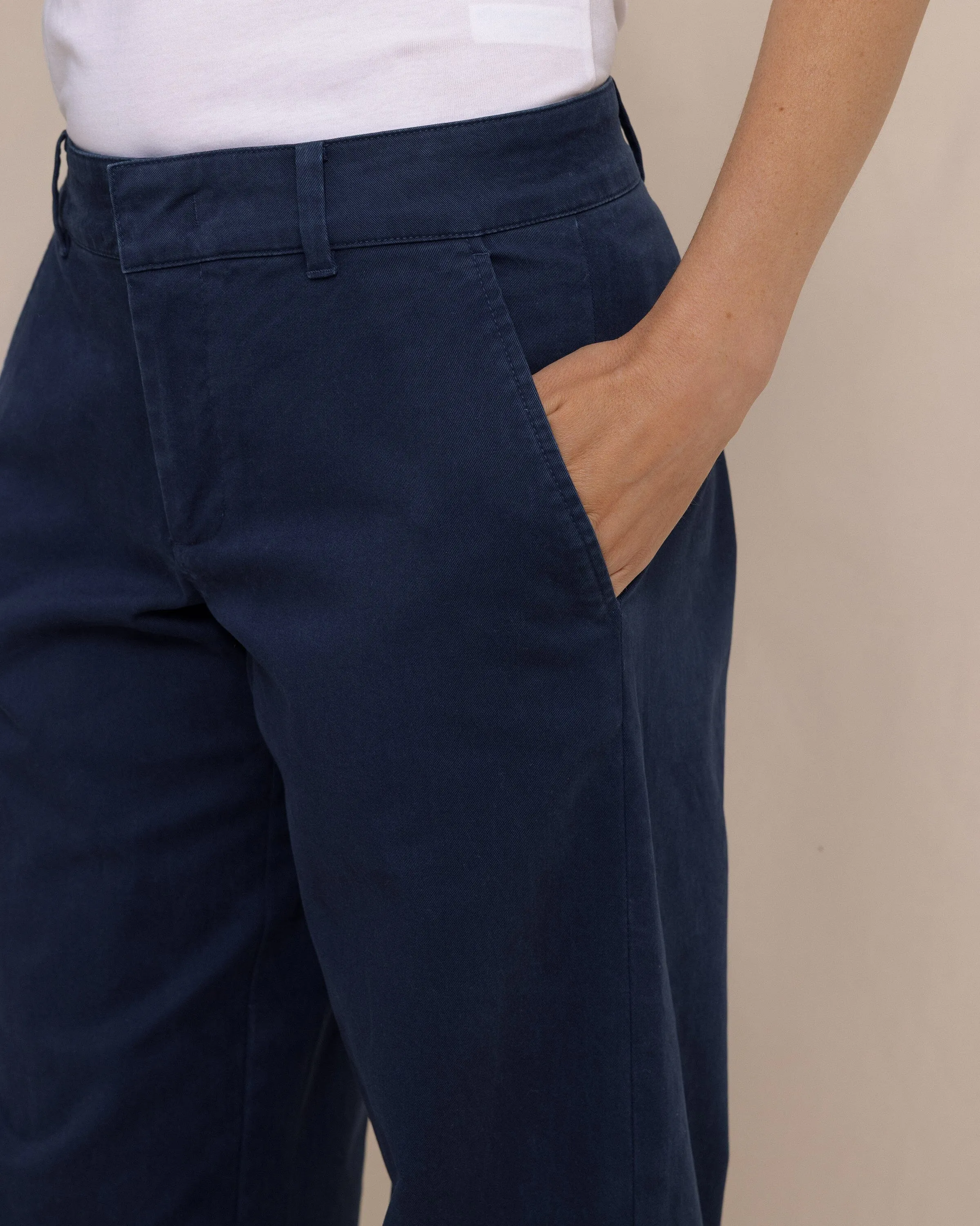 Tori Wide Leg Chino Pant sold by Southern Tide product image thumbnail 3