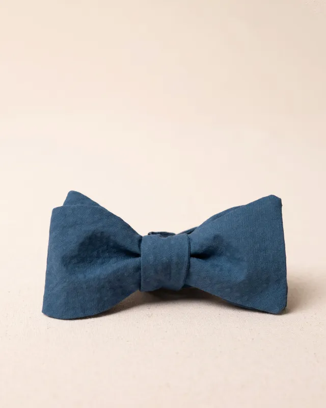 High Cotton Nautical Blue Seersucker Bow Tie made by Southern Tide