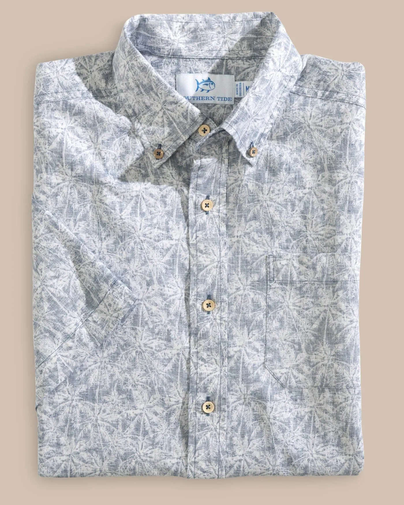 Linen Rayon Keep Palm and Carry On Print Sport Shirt sold by Southern Tide product image thumbnail 5