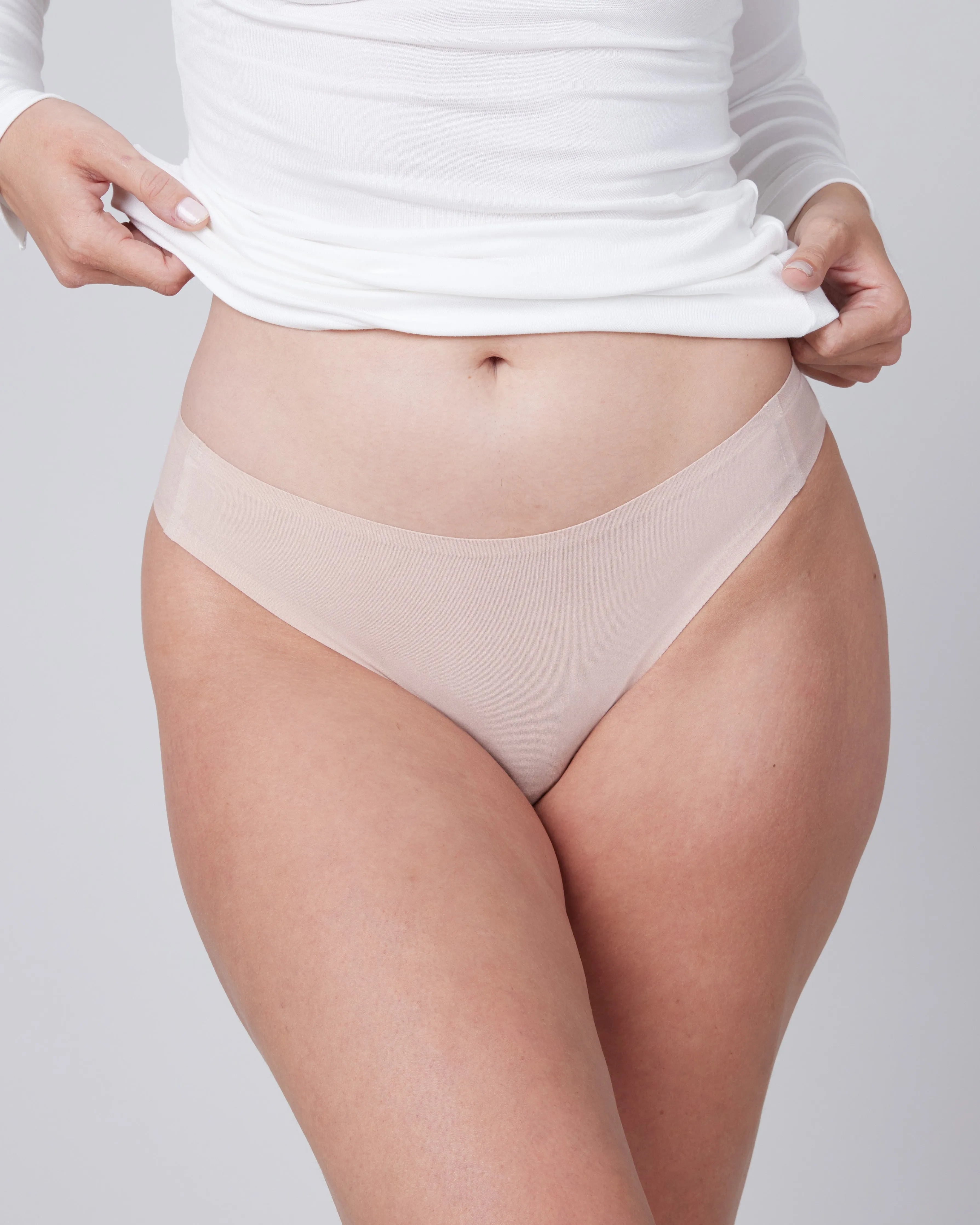 Fit-to-You Superlight Smoothing Pima Cotton Thong sold by SPANX