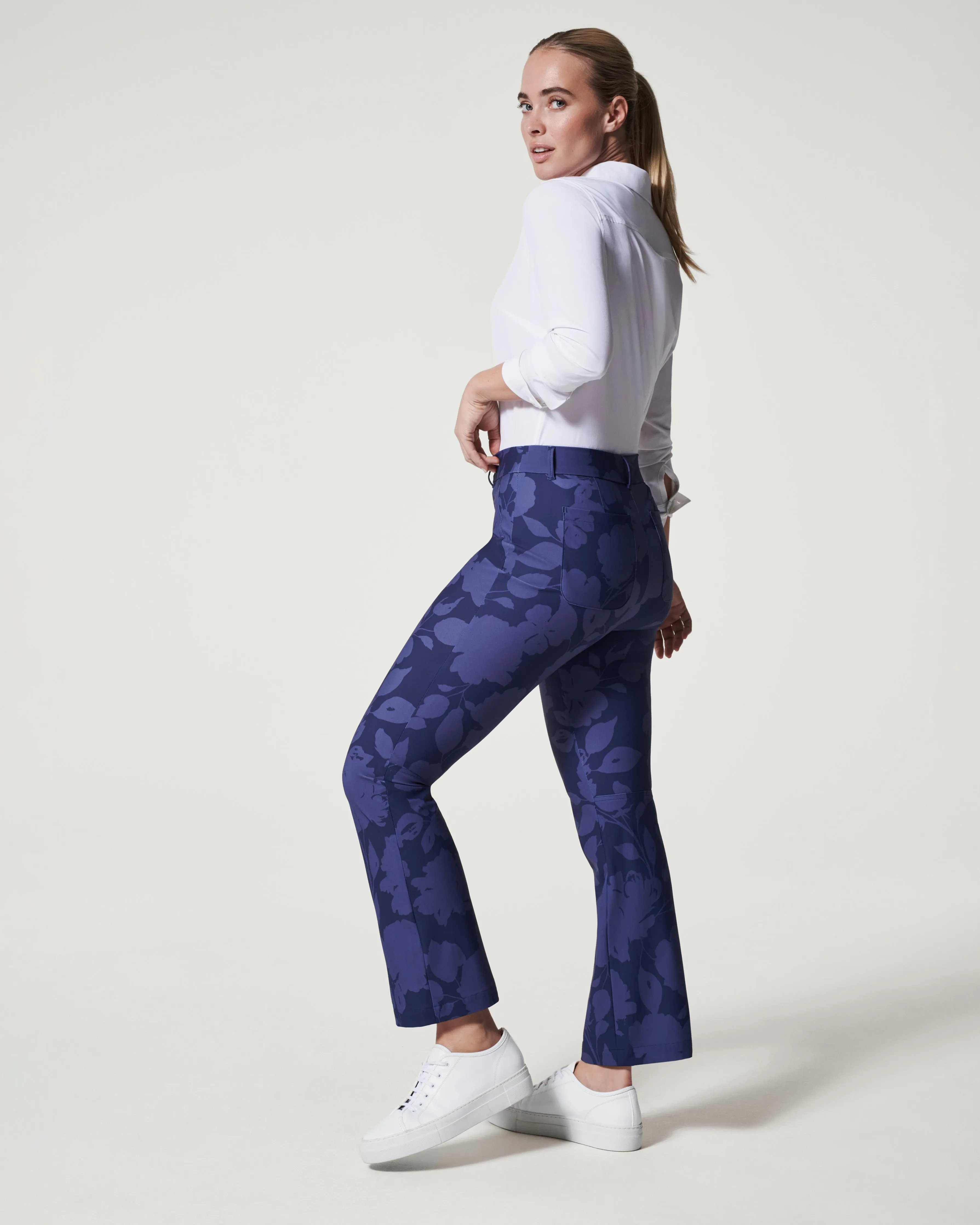 Sunshine Kick Flare Pant sold by SPANX product image thumbnail 2