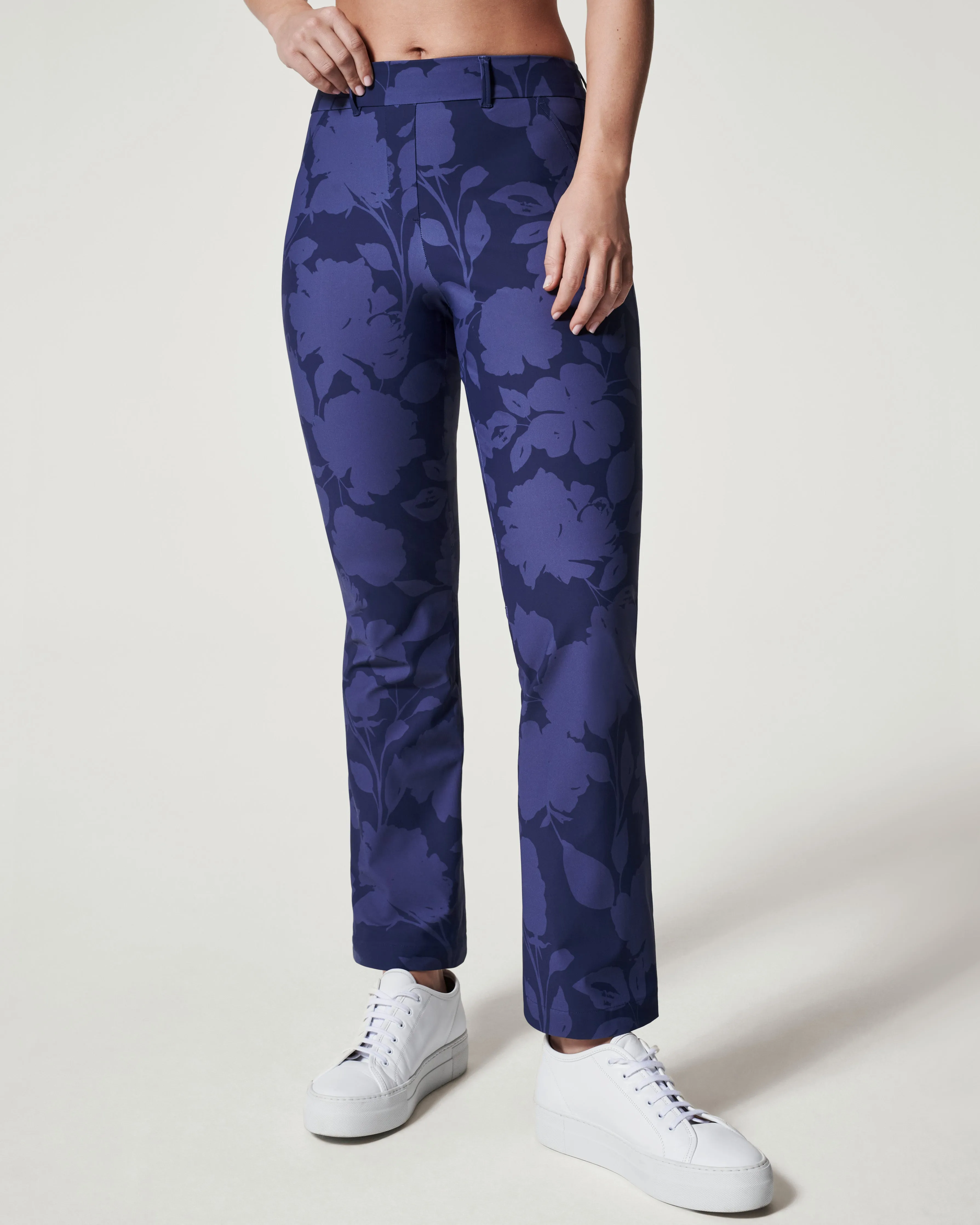 Sunshine Kick Flare Pant sold by SPANX product image thumbnail 3