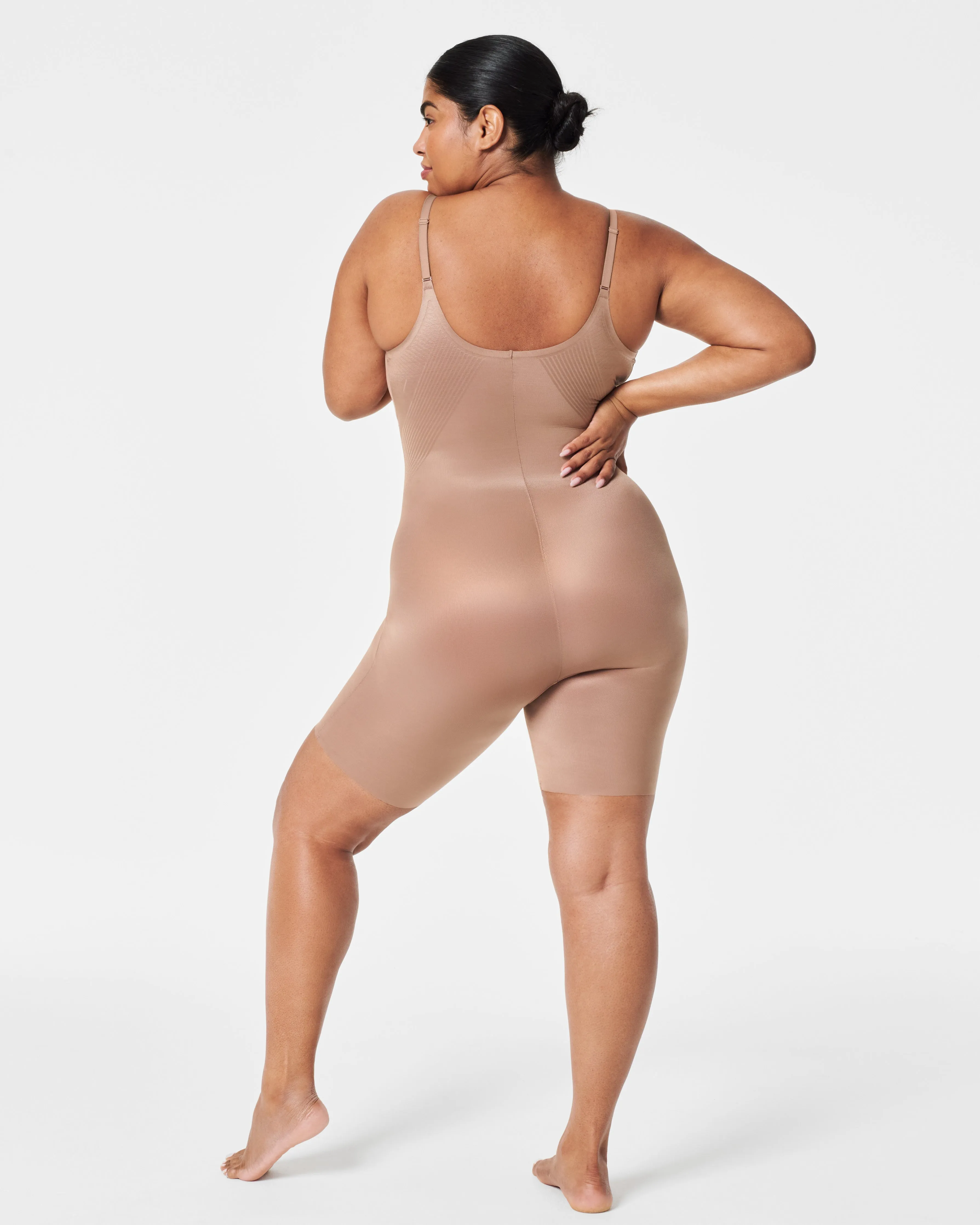 SPANXshape™ Invisible Mid-Thigh Bodysuit sold by SPANX product image thumbnail 4