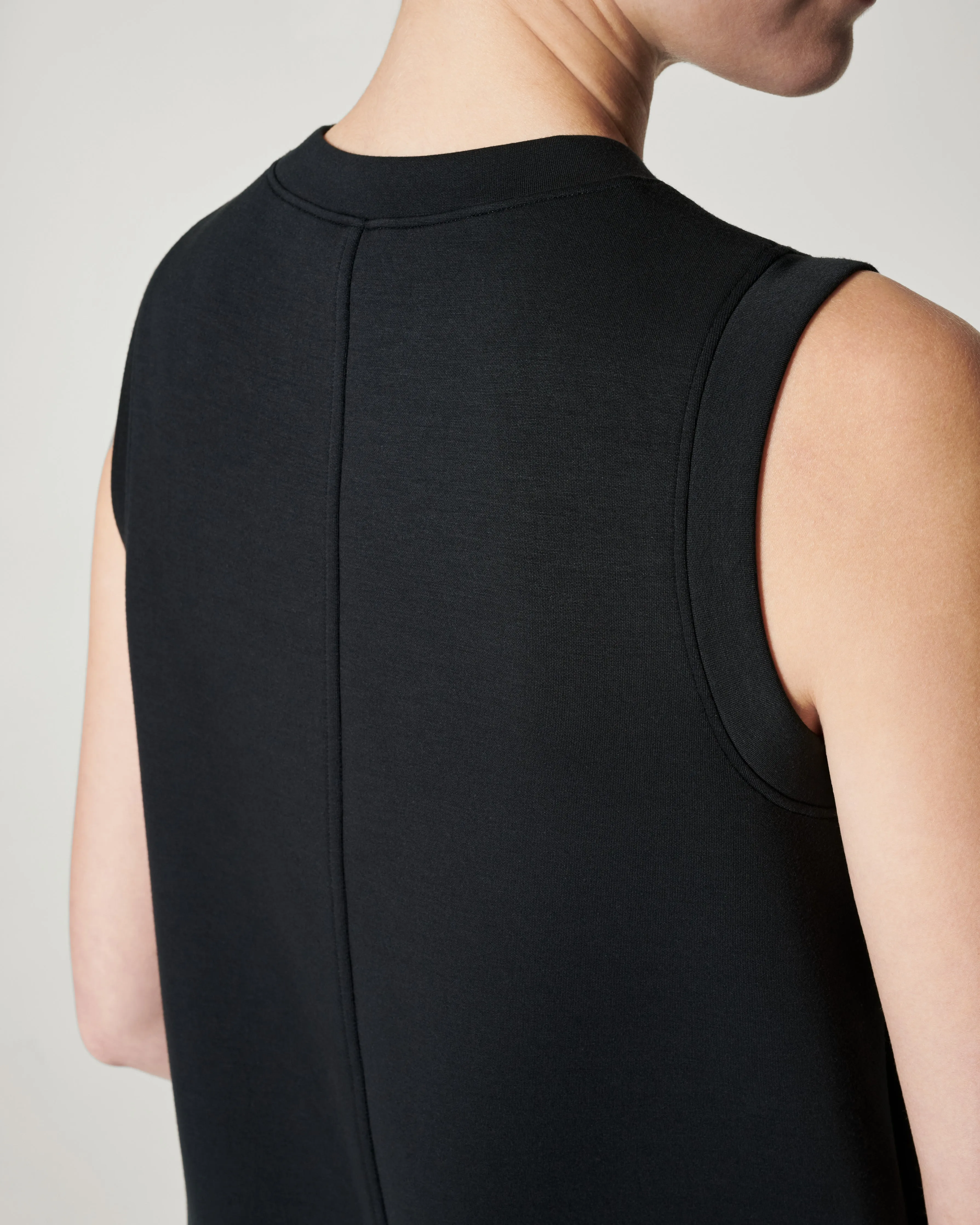 AirEssentials Tunic Tank sold by SPANX product image thumbnail 5