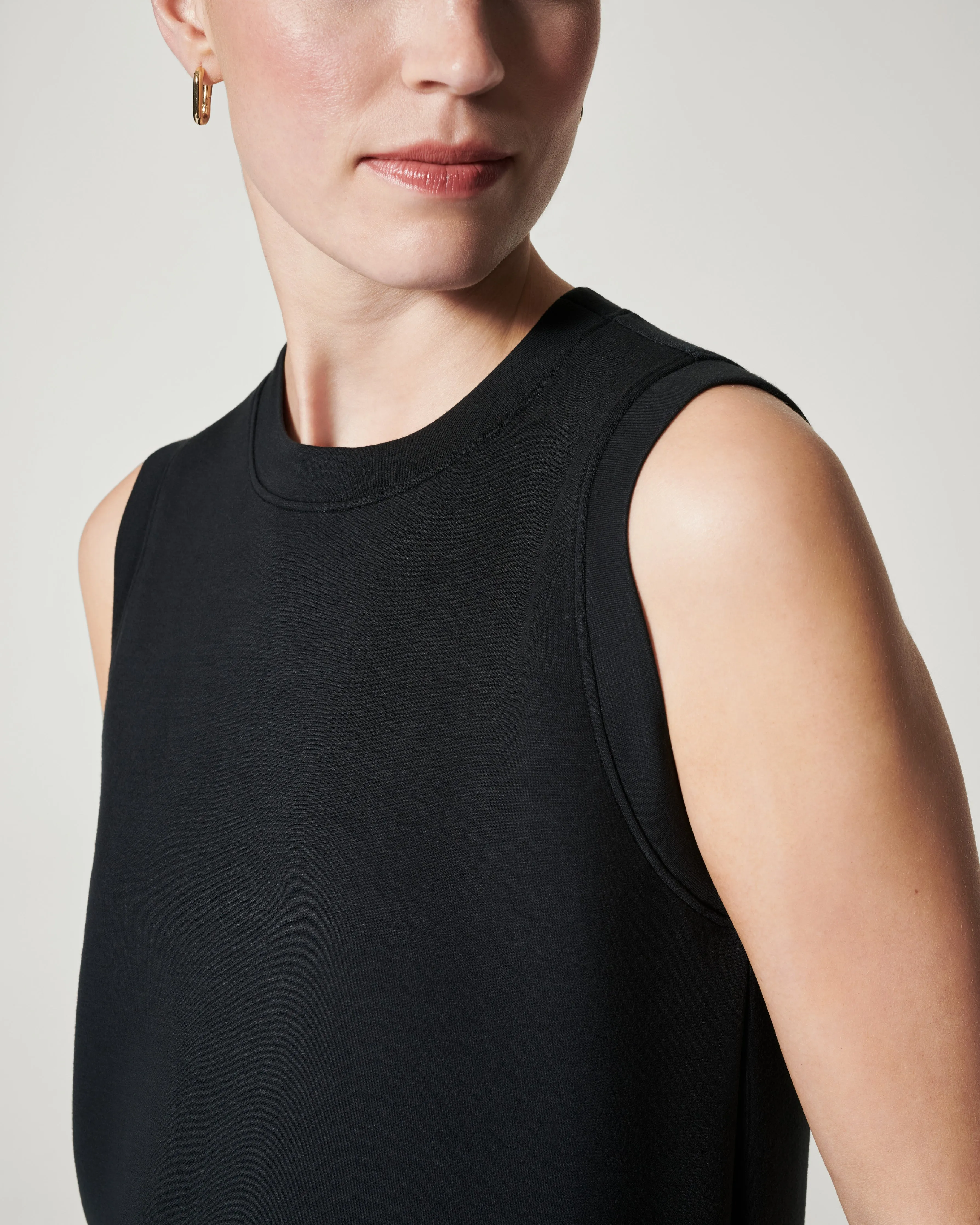 AirEssentials Tunic Tank sold by SPANX product image thumbnail 3