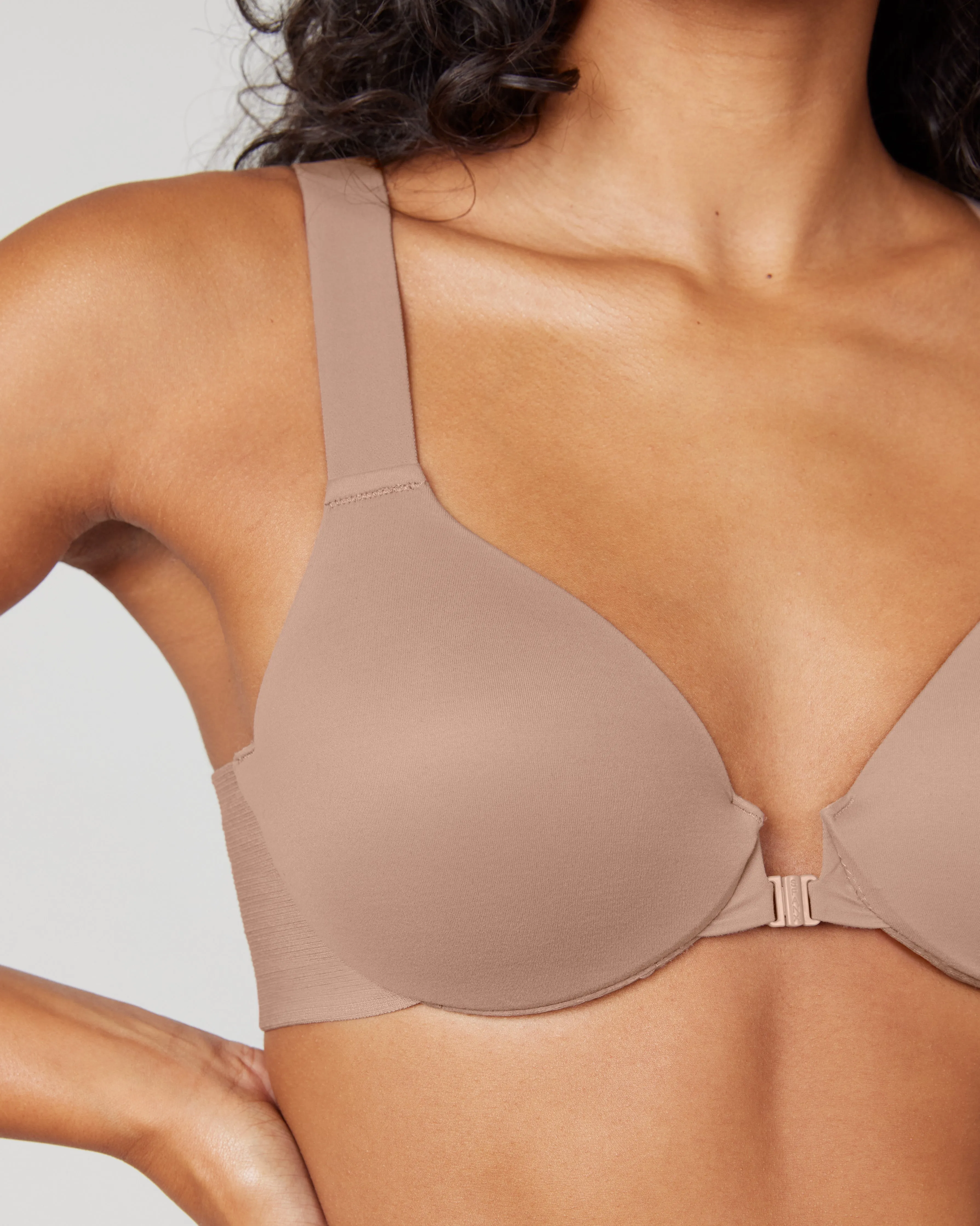 SPANXsmooth™ Bra-llelujah!® Lightly Lined Full Coverage Bra sold by SPANX product image thumbnail 3