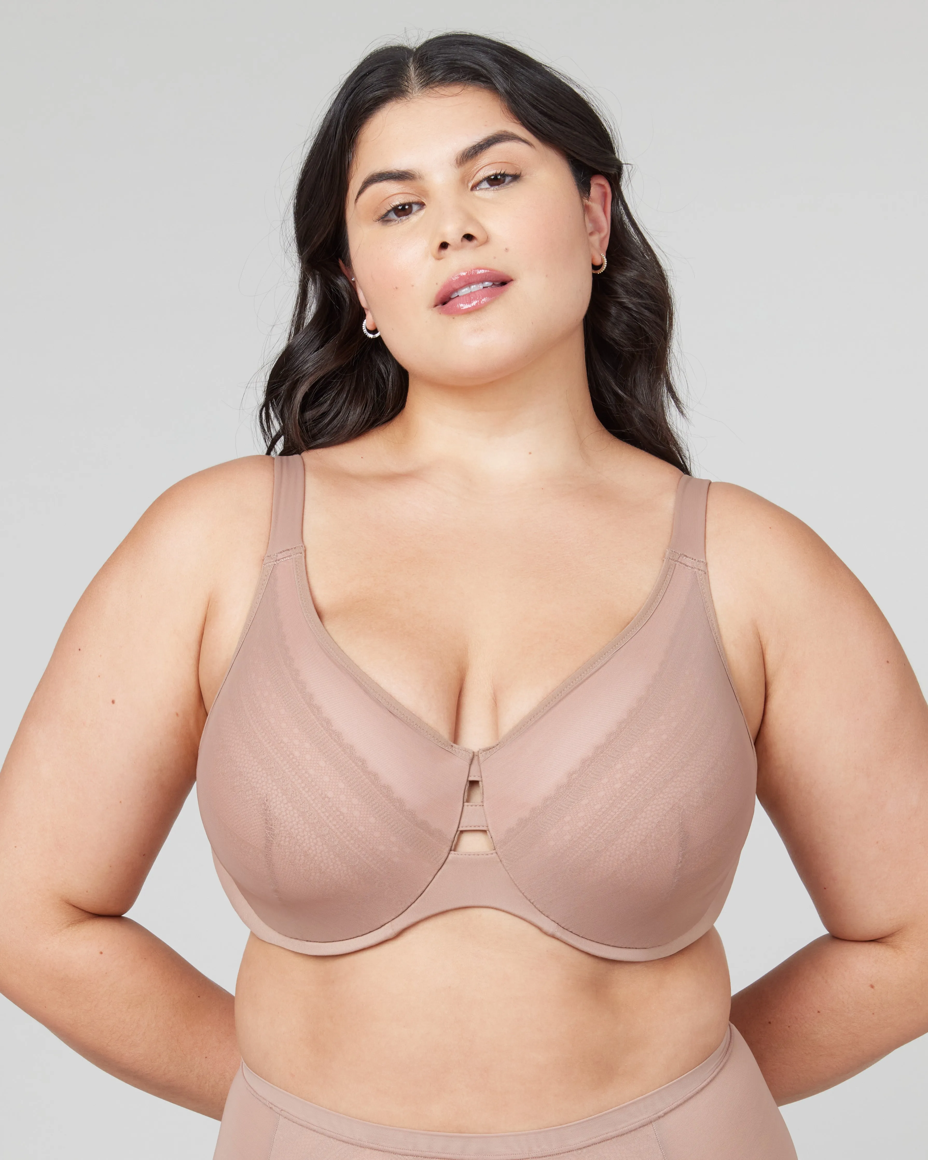 Low Profile Illusion Lace Minimizer Bra sold by SPANX