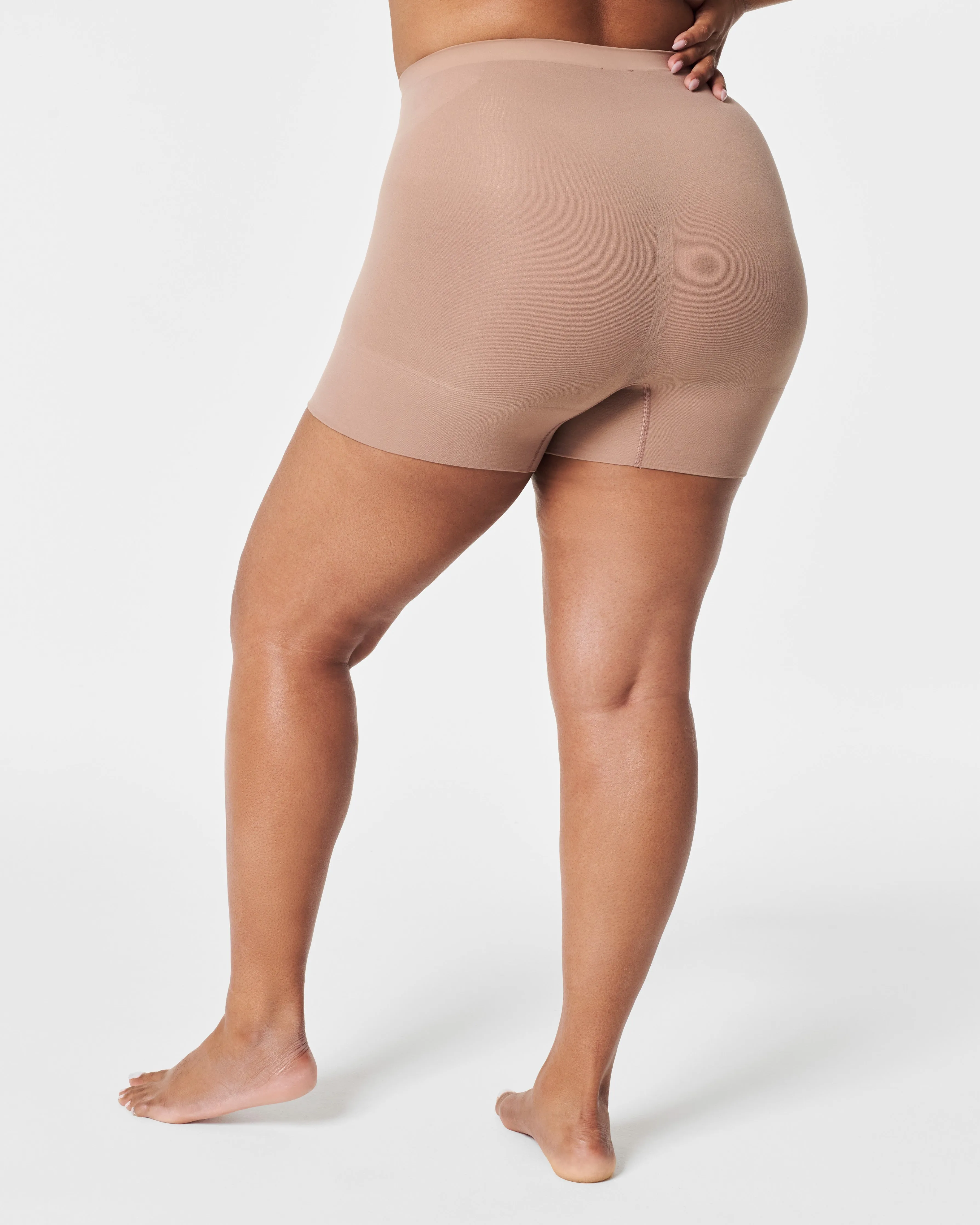 SPANXsculpt™ Seamless Power Shorty sold by SPANX product image thumbnail 5
