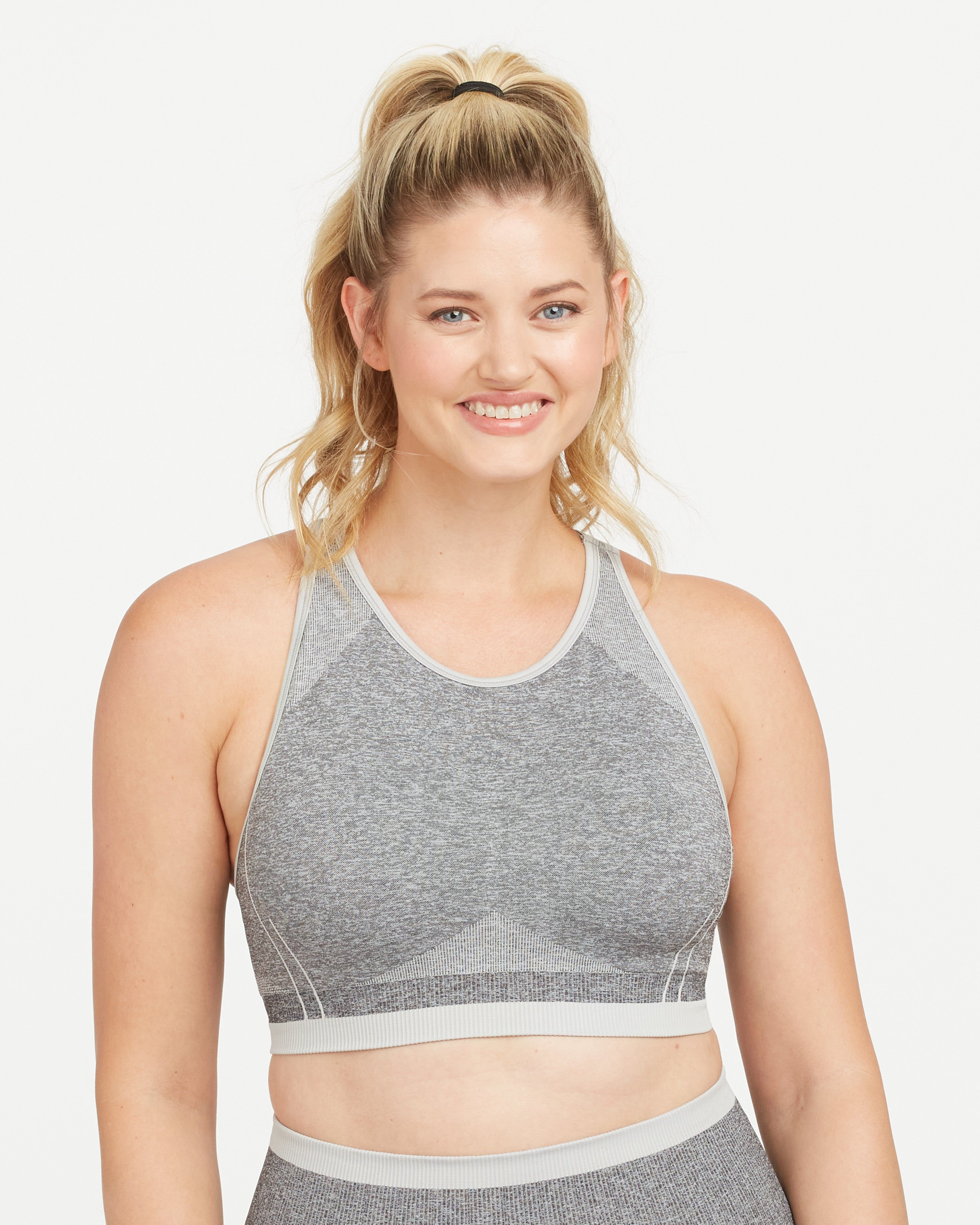 Seamless Sculpt Medium Impact Sports Bra sold by SPANX product image thumbnail 5