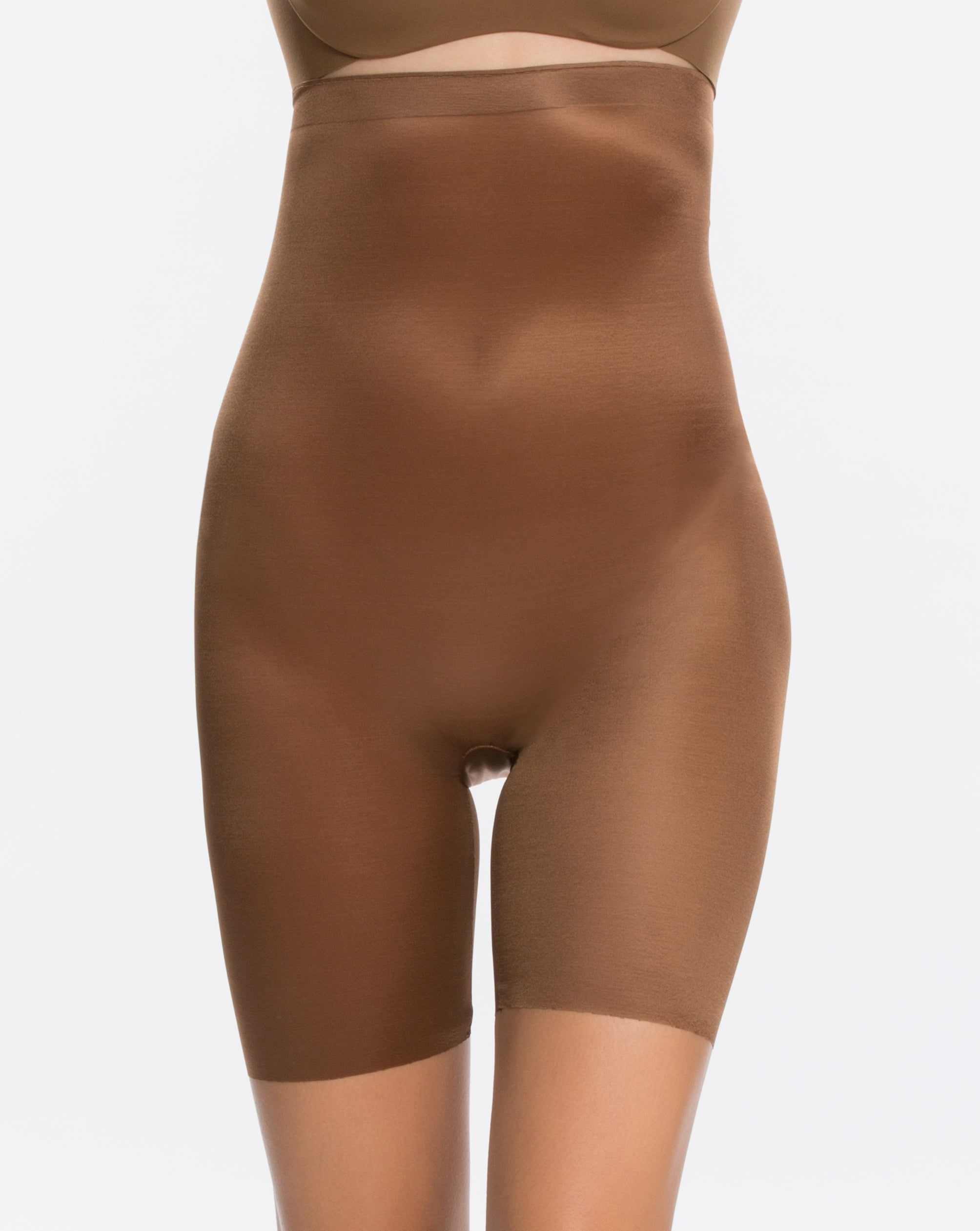 Skinny Britches® High-Waisted Mid-Thigh Short sold by SPANX product image thumbnail 12