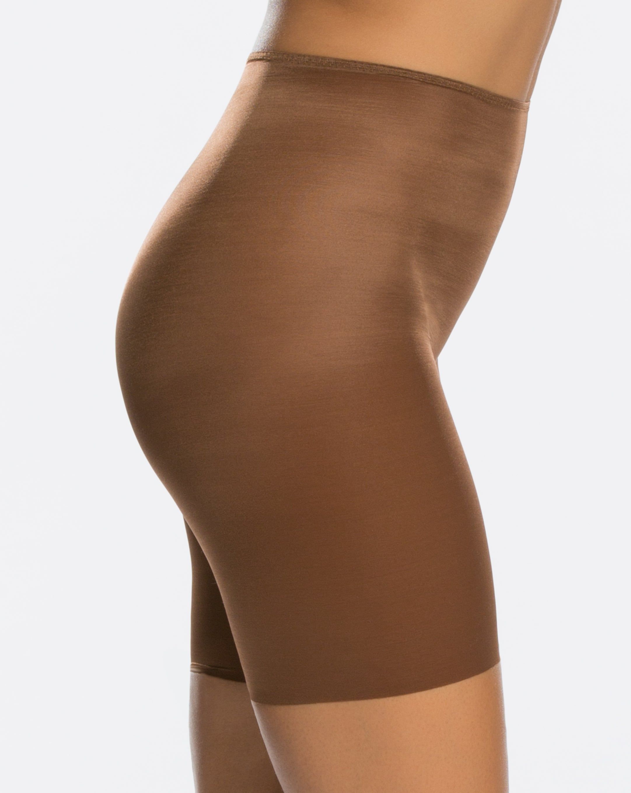 Skinny Britches® Mid-Thigh Short sold by SPANX product image thumbnail 7