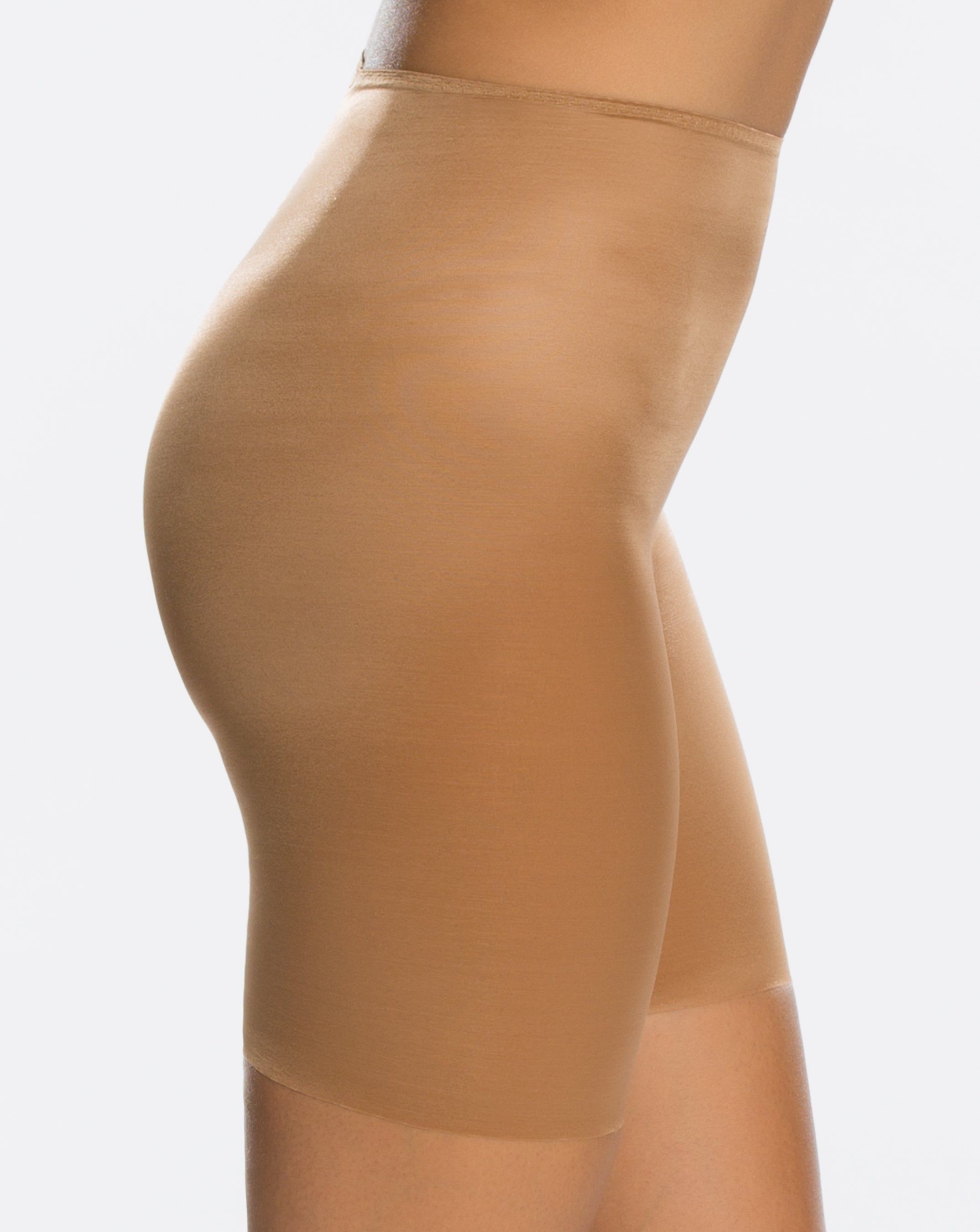 Skinny Britches® Mid-Thigh Short sold by SPANX product image thumbnail 17