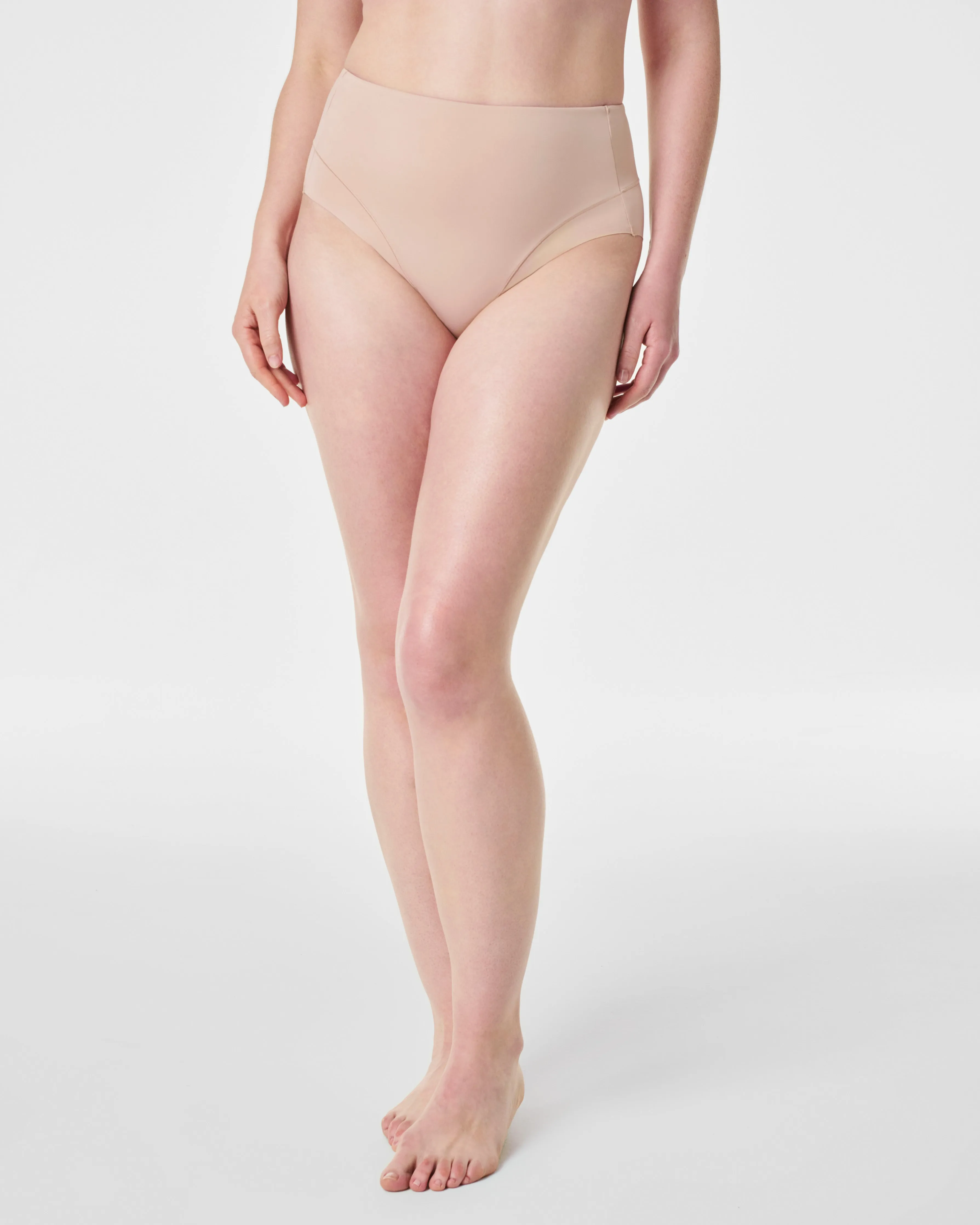 SPANXsmooth™ Contouring Hi-Leg Brief sold by SPANX product image thumbnail 3