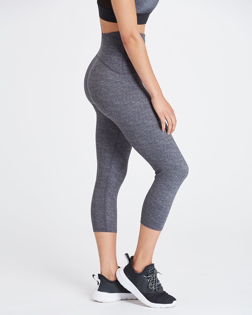 Booty Boost® Active Printed Cropped Leggings sold by SPANX product image thumbnail 10