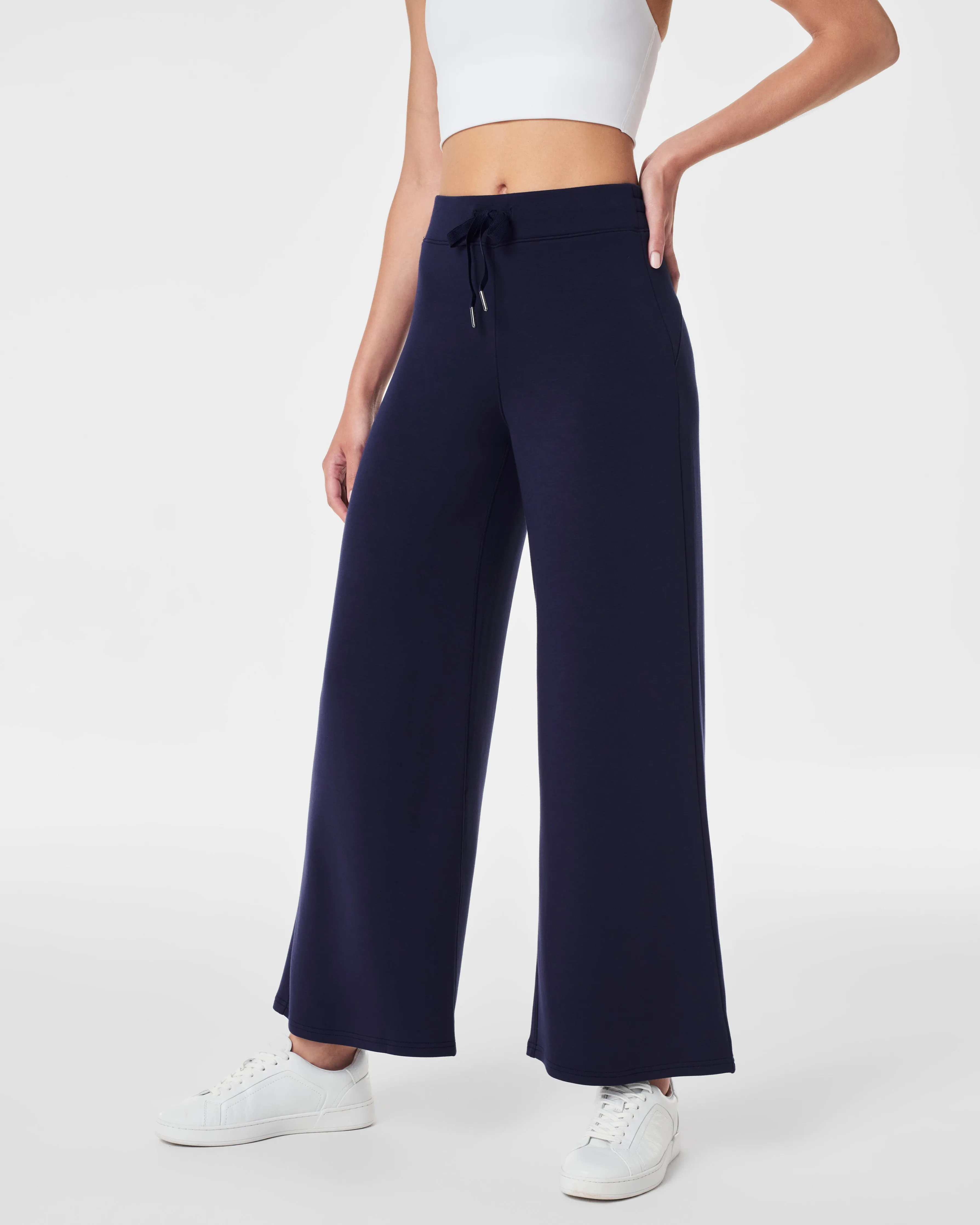 AirEssentials Cropped Wide Leg Pant sold by SPANX product image thumbnail 3