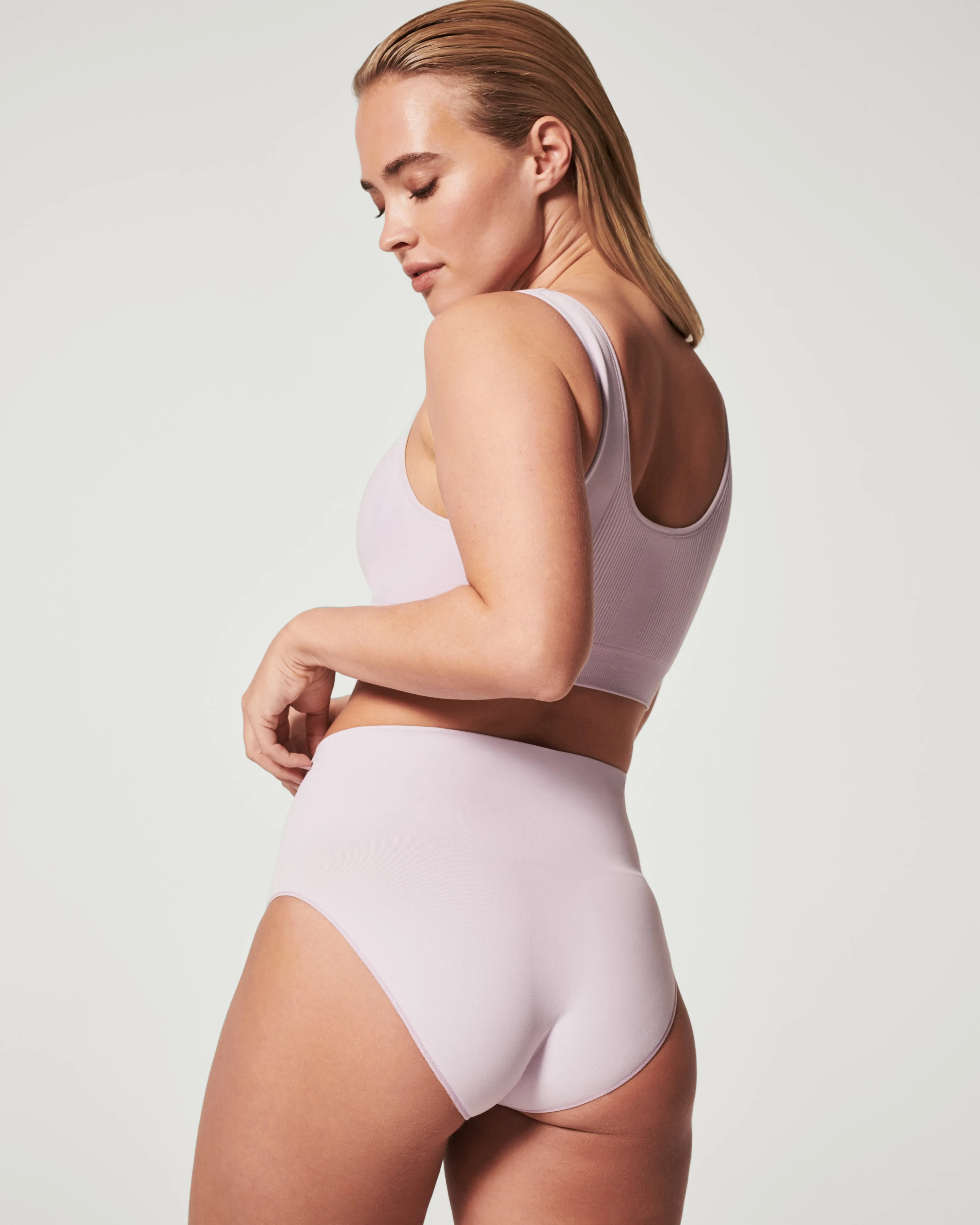 Everyday Seamless Shaping Brief sold by SPANX product image thumbnail 2