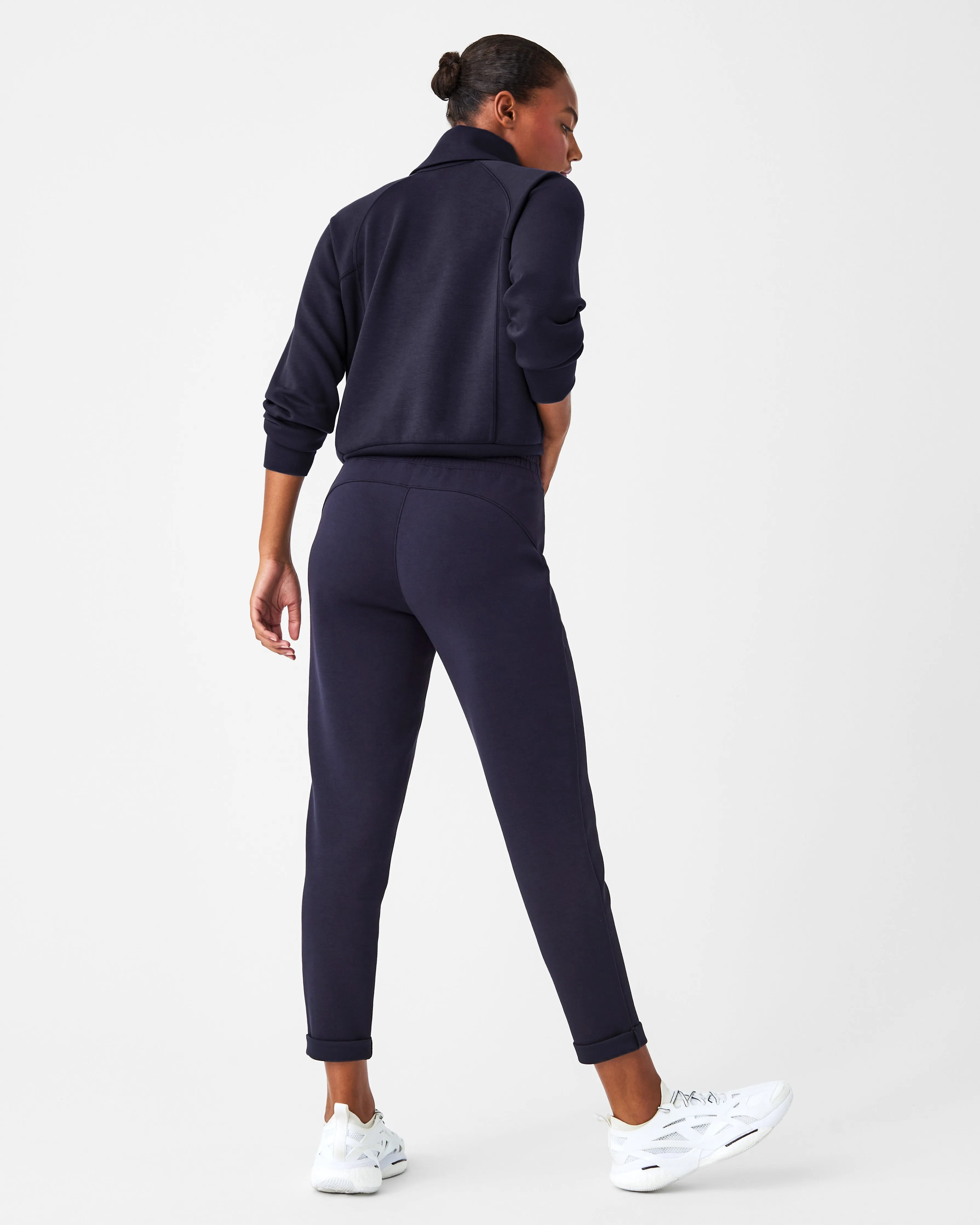 AirEssentials Tapered Pant sold by SPANX product image thumbnail 4