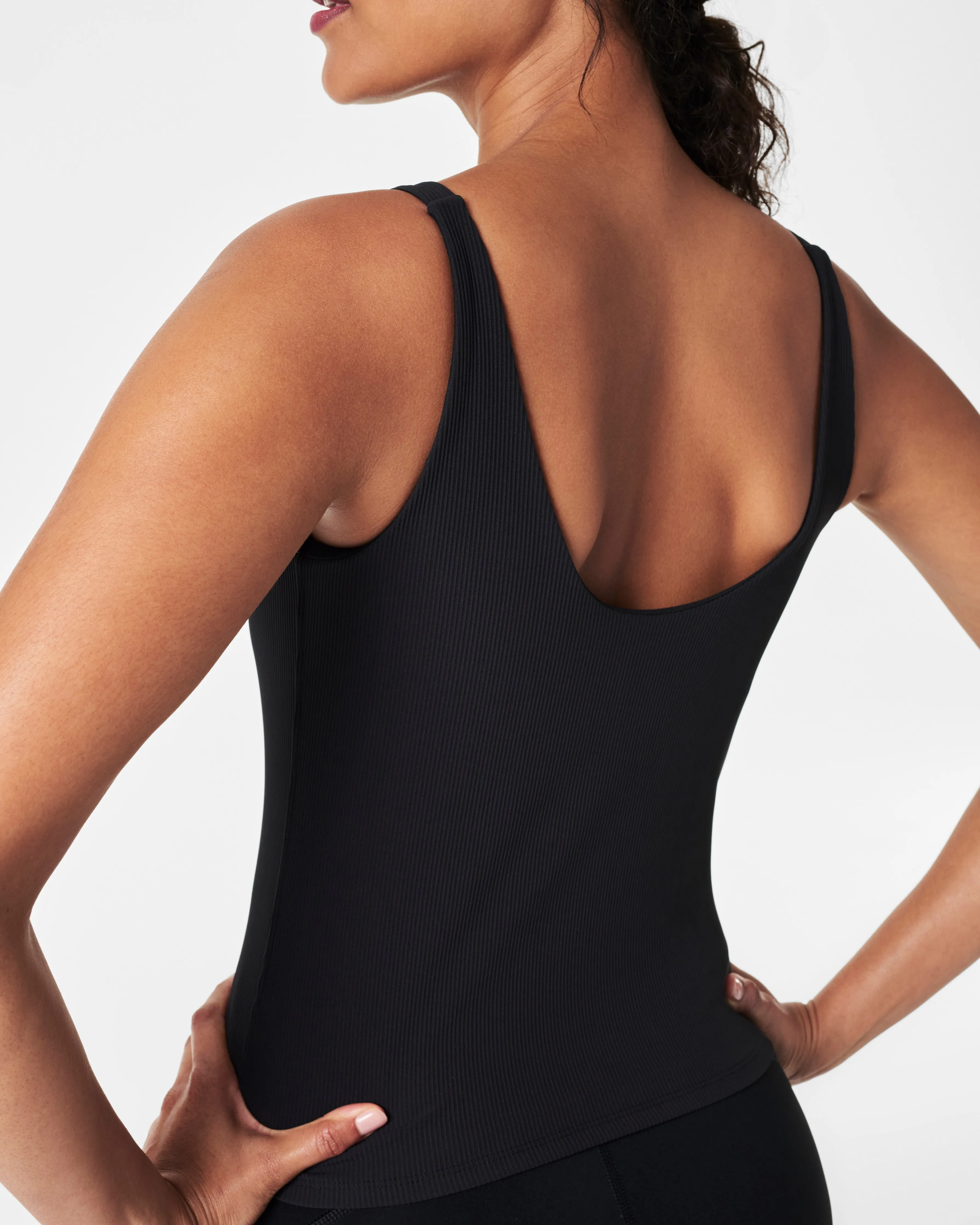 SPANXshape™ Get Moving Contour Rib Shelf Tank sold by SPANX product image thumbnail 4