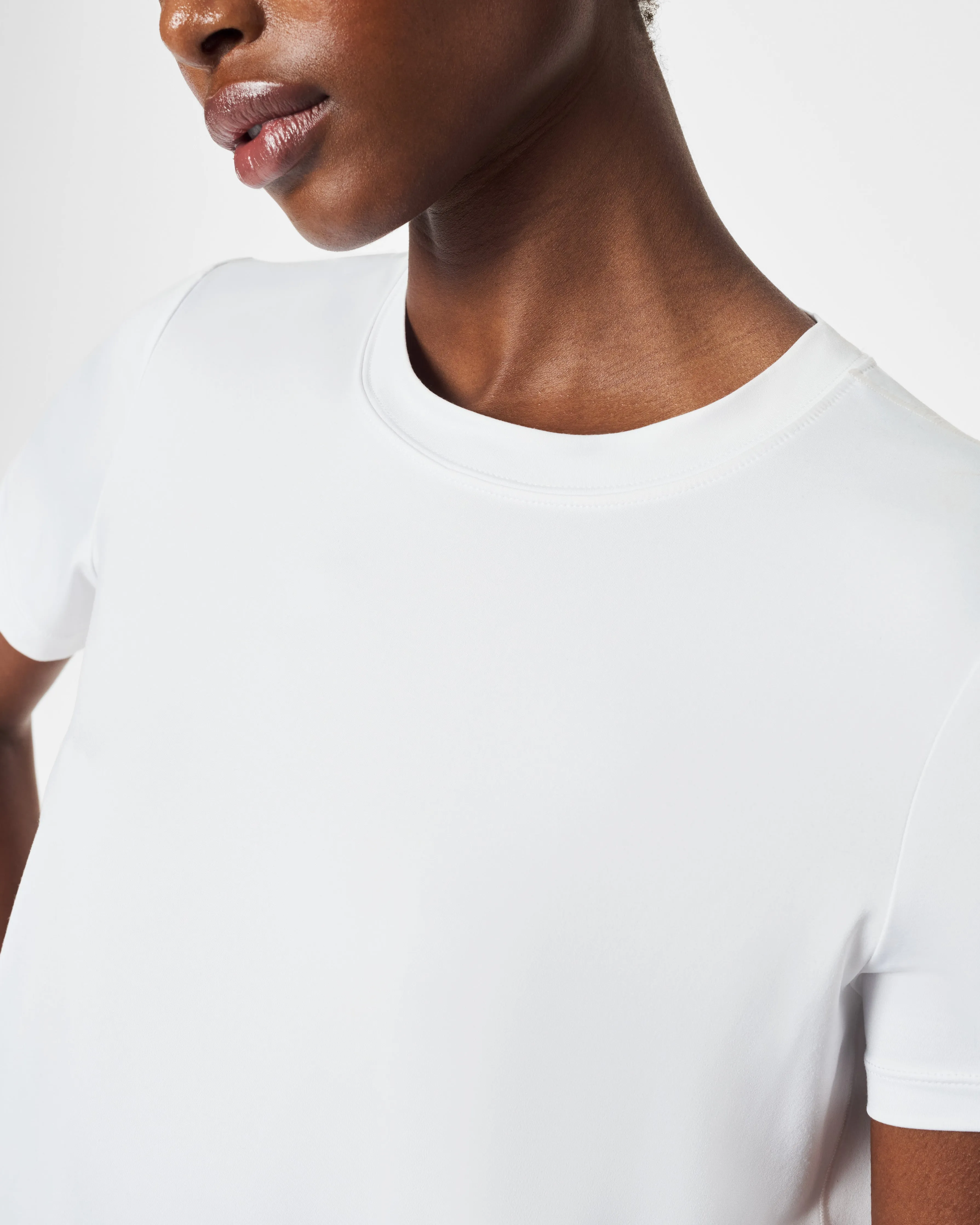 SPANX® Active Butter Tee sold by SPANX product image thumbnail 3