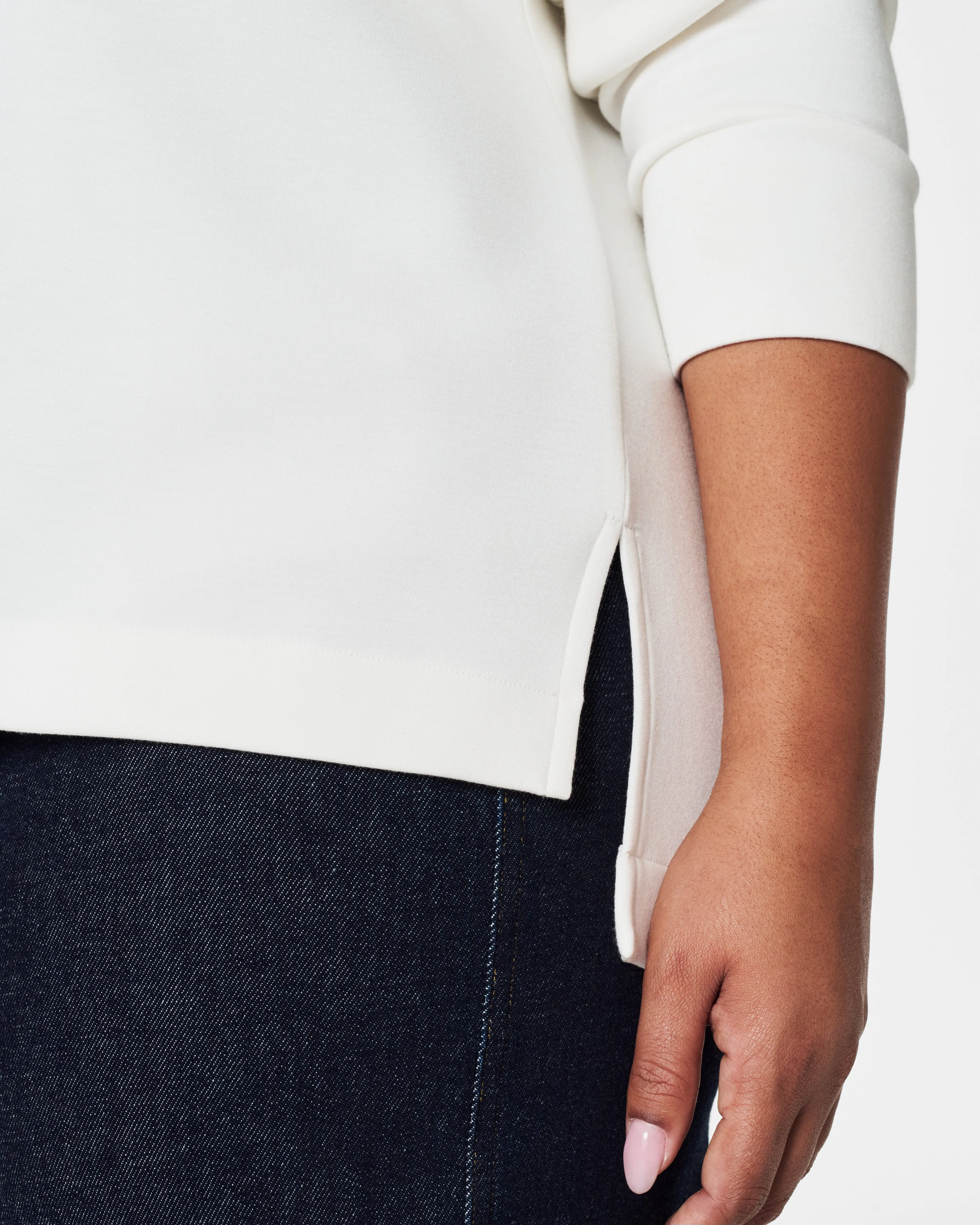 SPANX AirEssentials® Polo Top sold by SPANX product image thumbnail 4