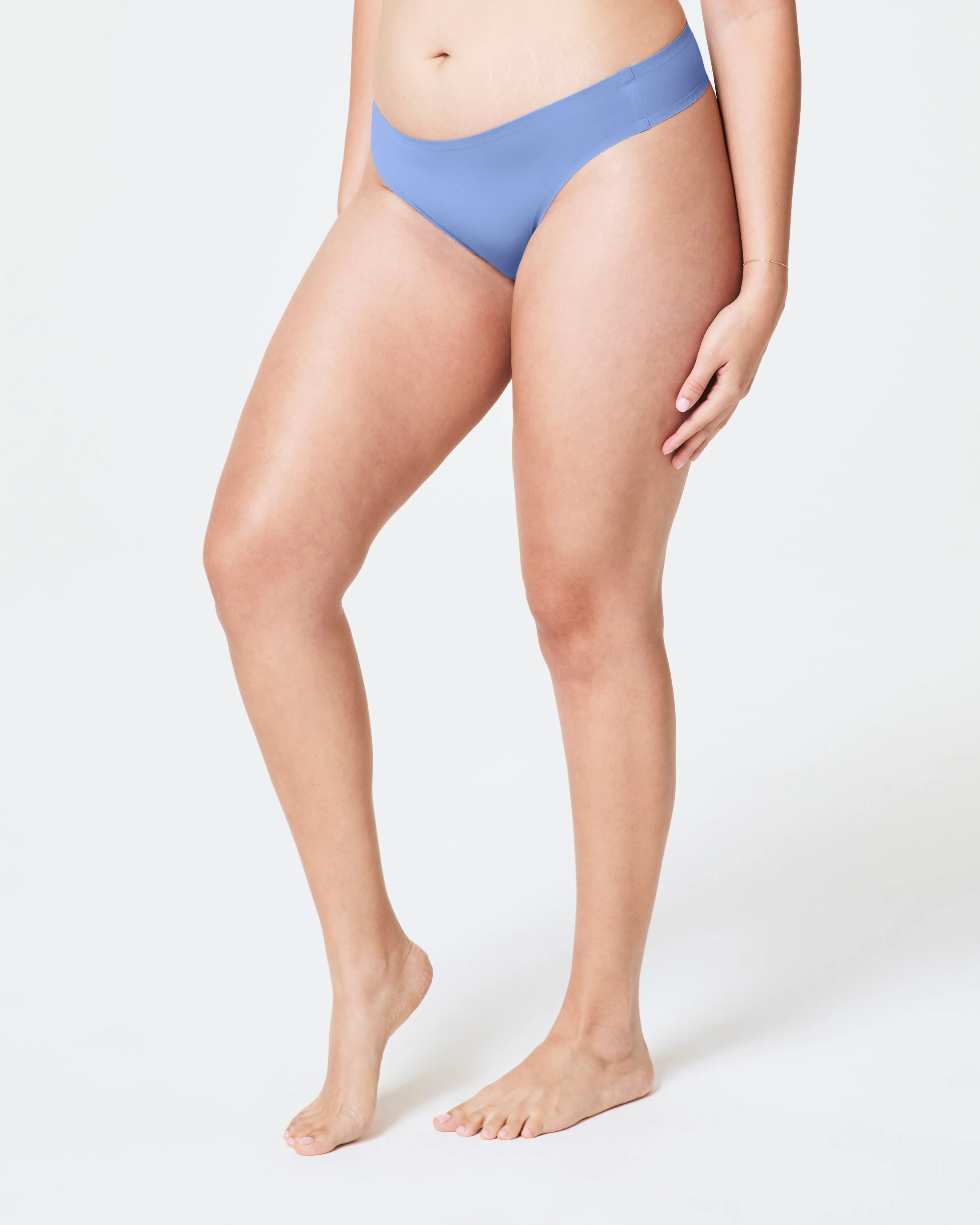 SPANX® Fit-To-You Thong 5-Pack Gift Box sold by SPANX product image thumbnail 5