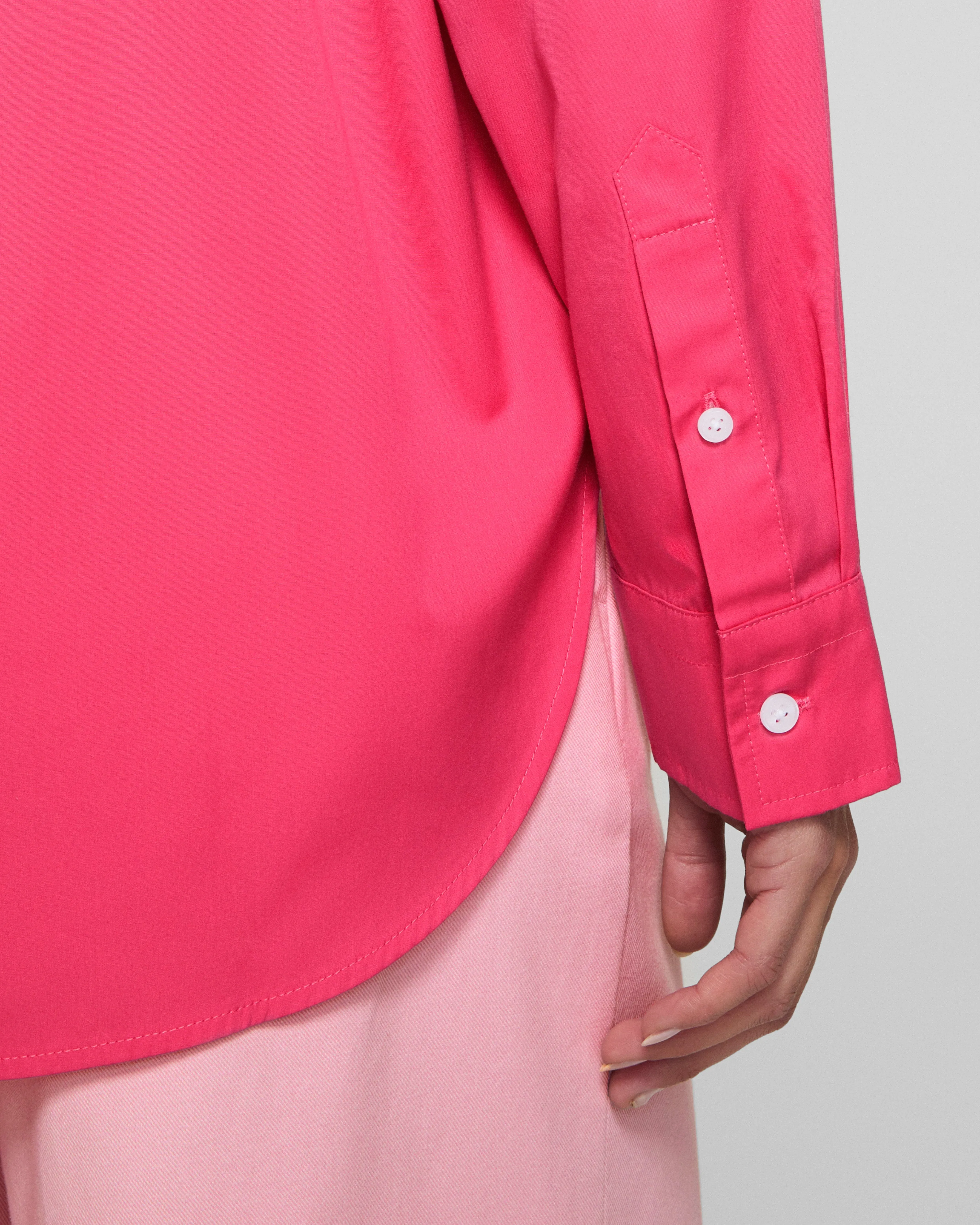 SPANX® Poplin Oversized Button-Up Shirt sold by SPANX product image thumbnail 5