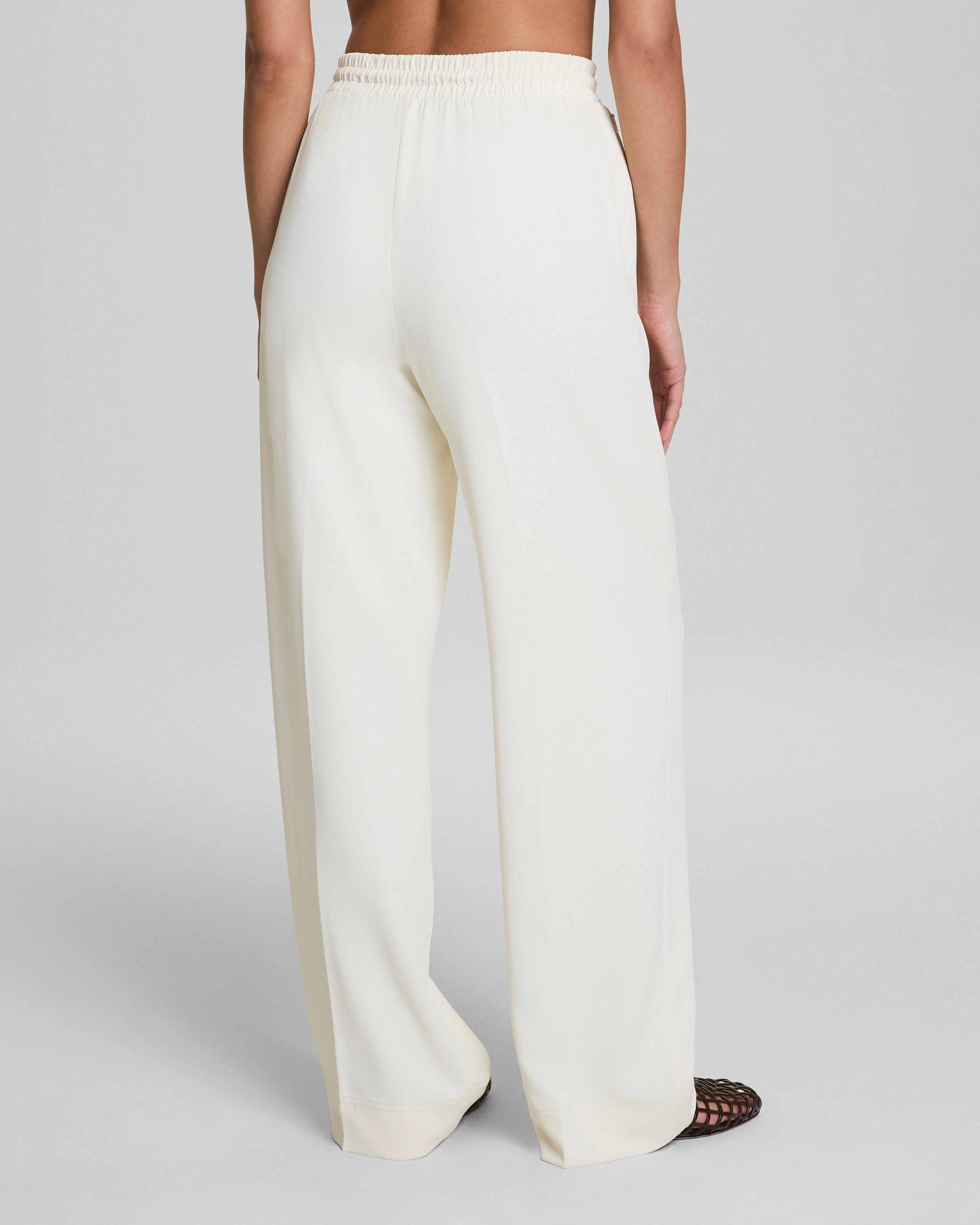 SPANX® CarryOn Wide Leg Pant sold by SPANX product image thumbnail 5