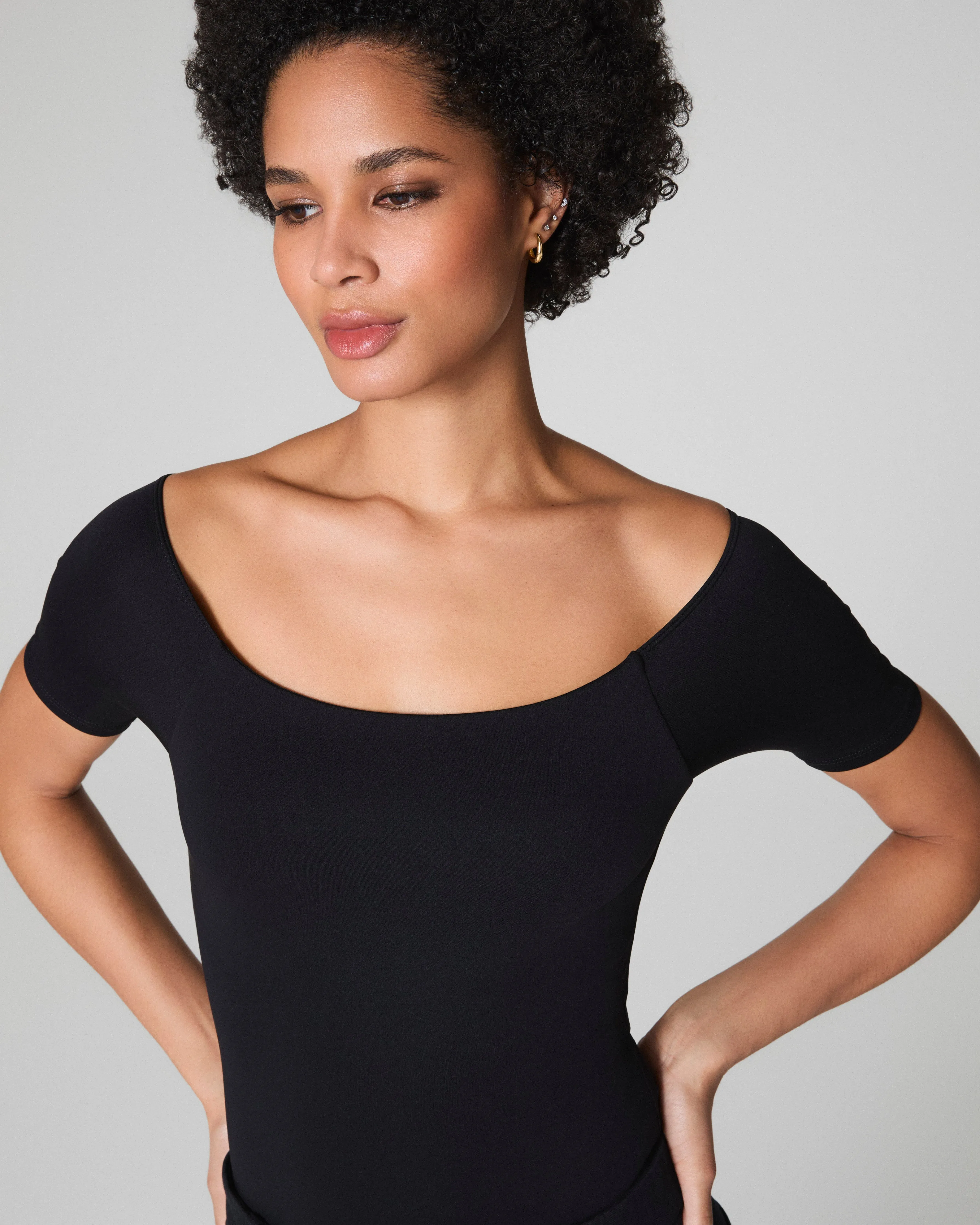 SPANXsmooth™ Jersey Scoop Neck Thong Bodysuit sold by SPANX product image thumbnail 3
