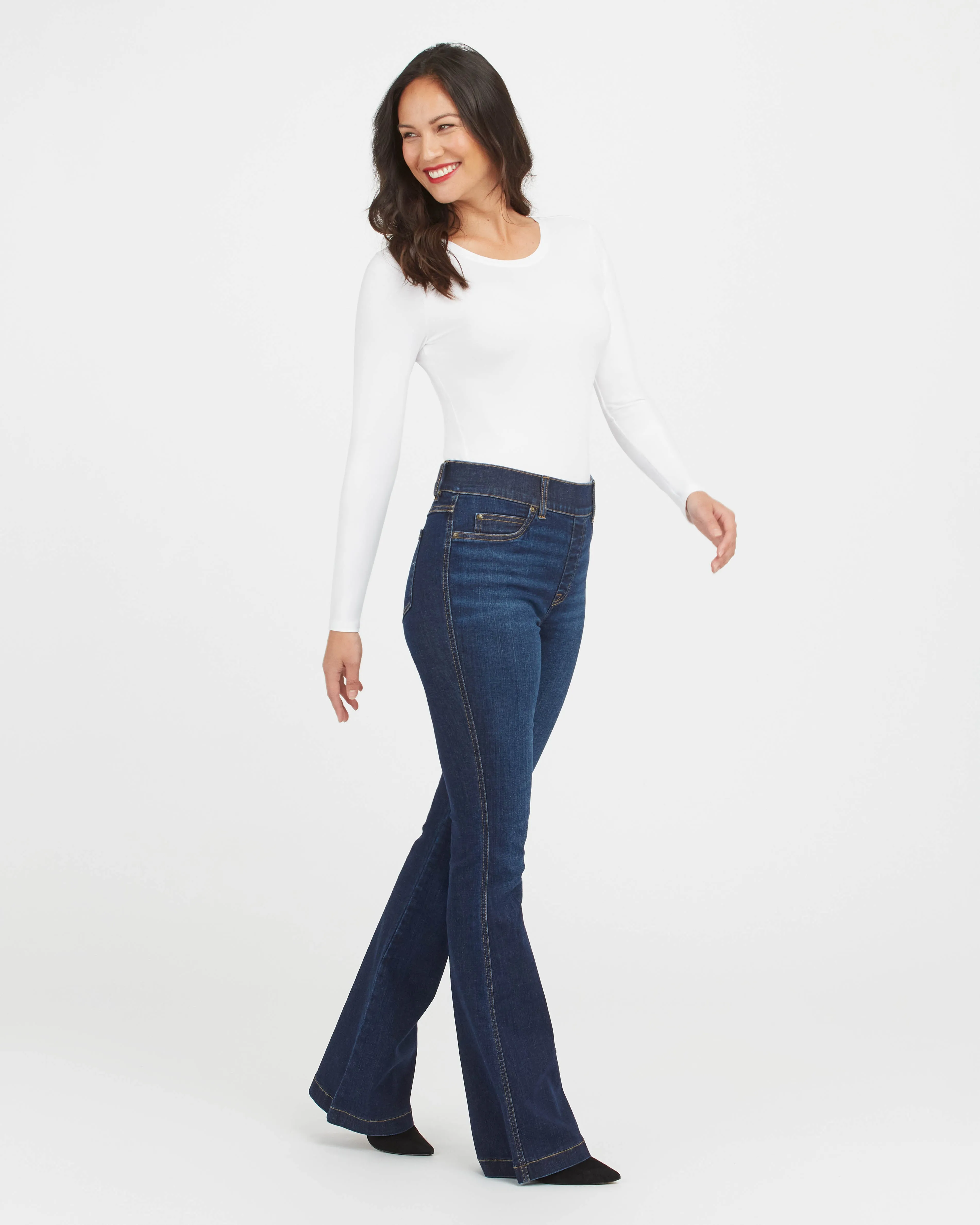 Suit Yourself Long Sleeve Scoop Neck Bodysuit sold by SPANX product image thumbnail 2