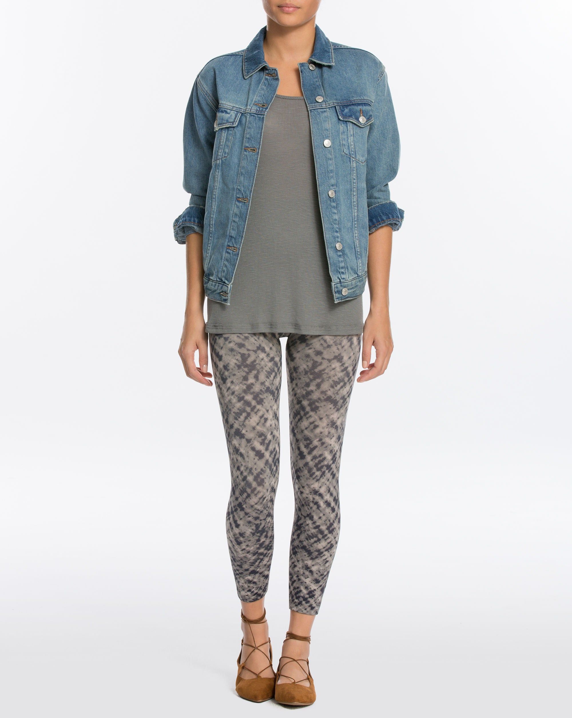 Look at Me Now Seamless Cropped Leggings sold by SPANX product image thumbnail 22