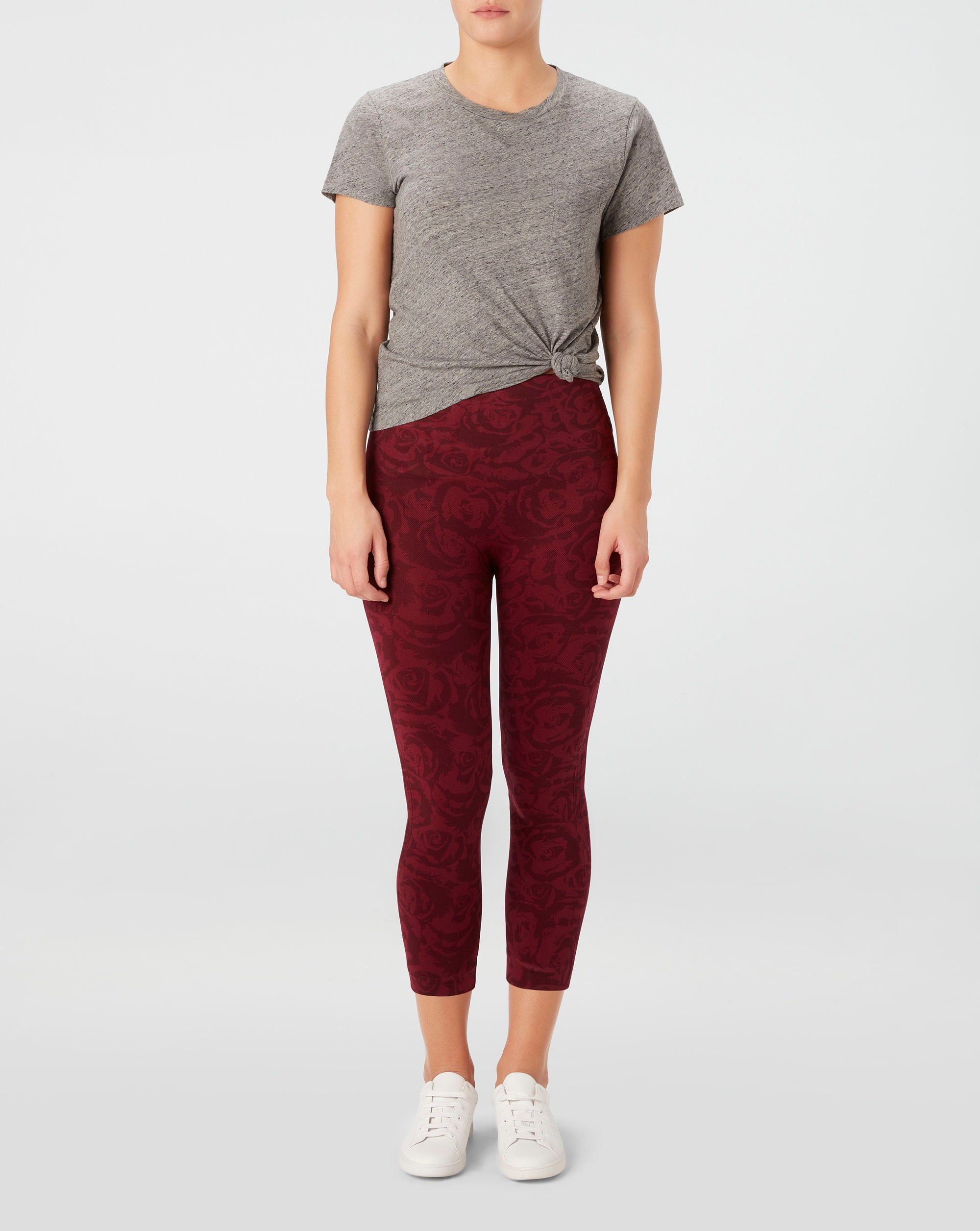 Look at Me Now Seamless Cropped Leggings sold by SPANX product image thumbnail 17