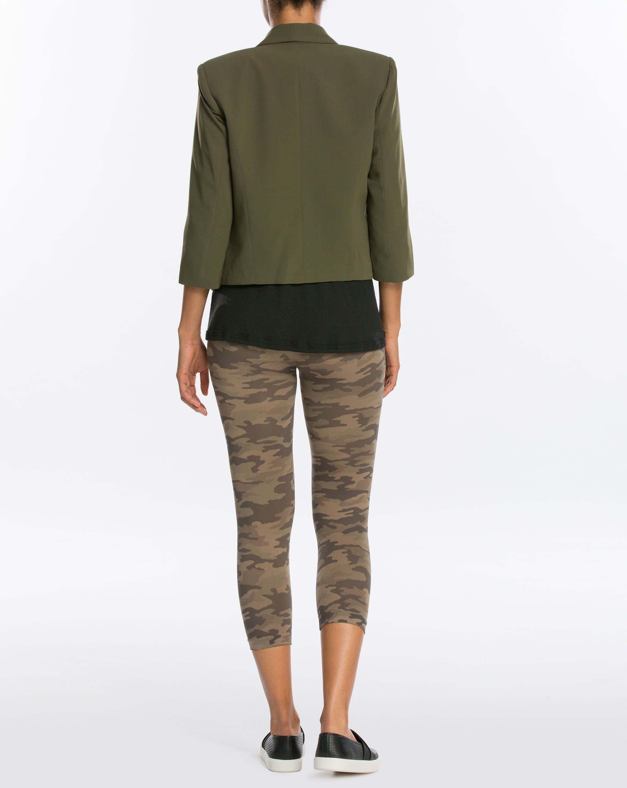 Look at Me Now Seamless Cropped Leggings sold by SPANX product image thumbnail 14